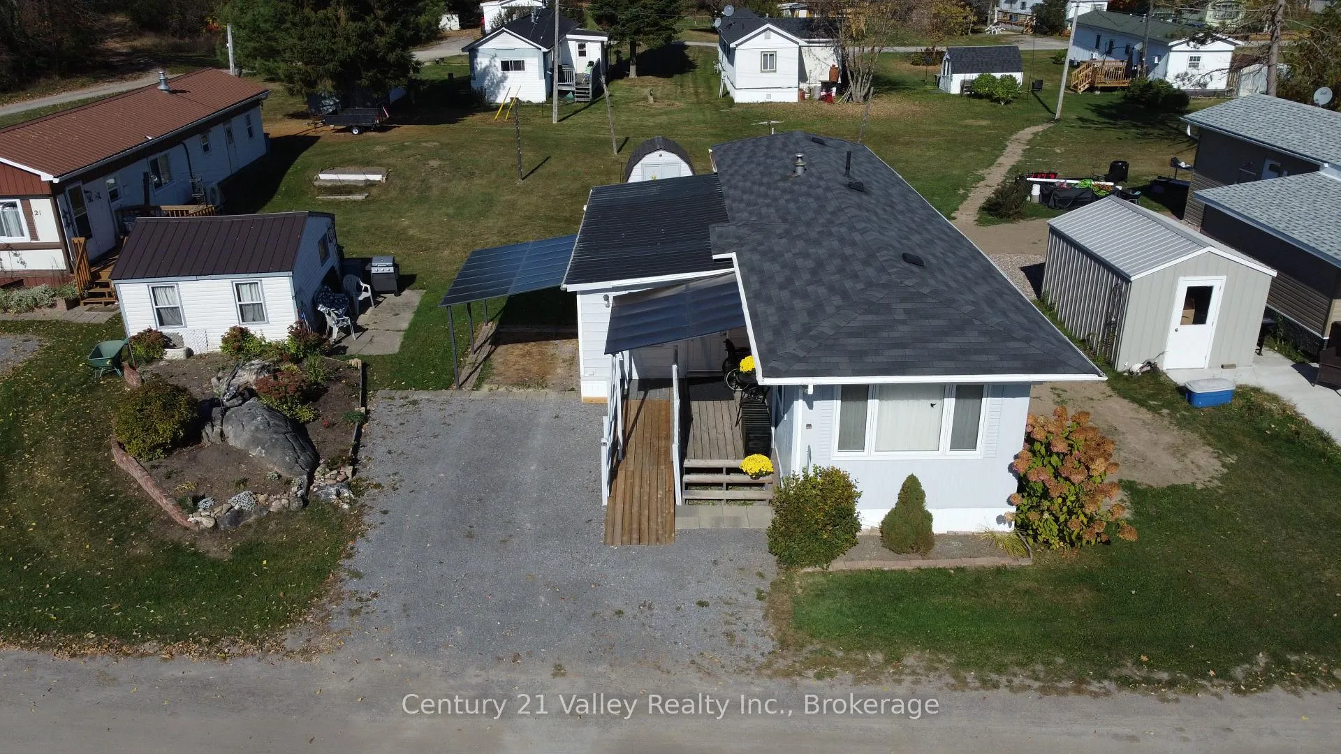 Photo 3 of 122 Lisa Lane, Horton, Horton Twp — HOMEH