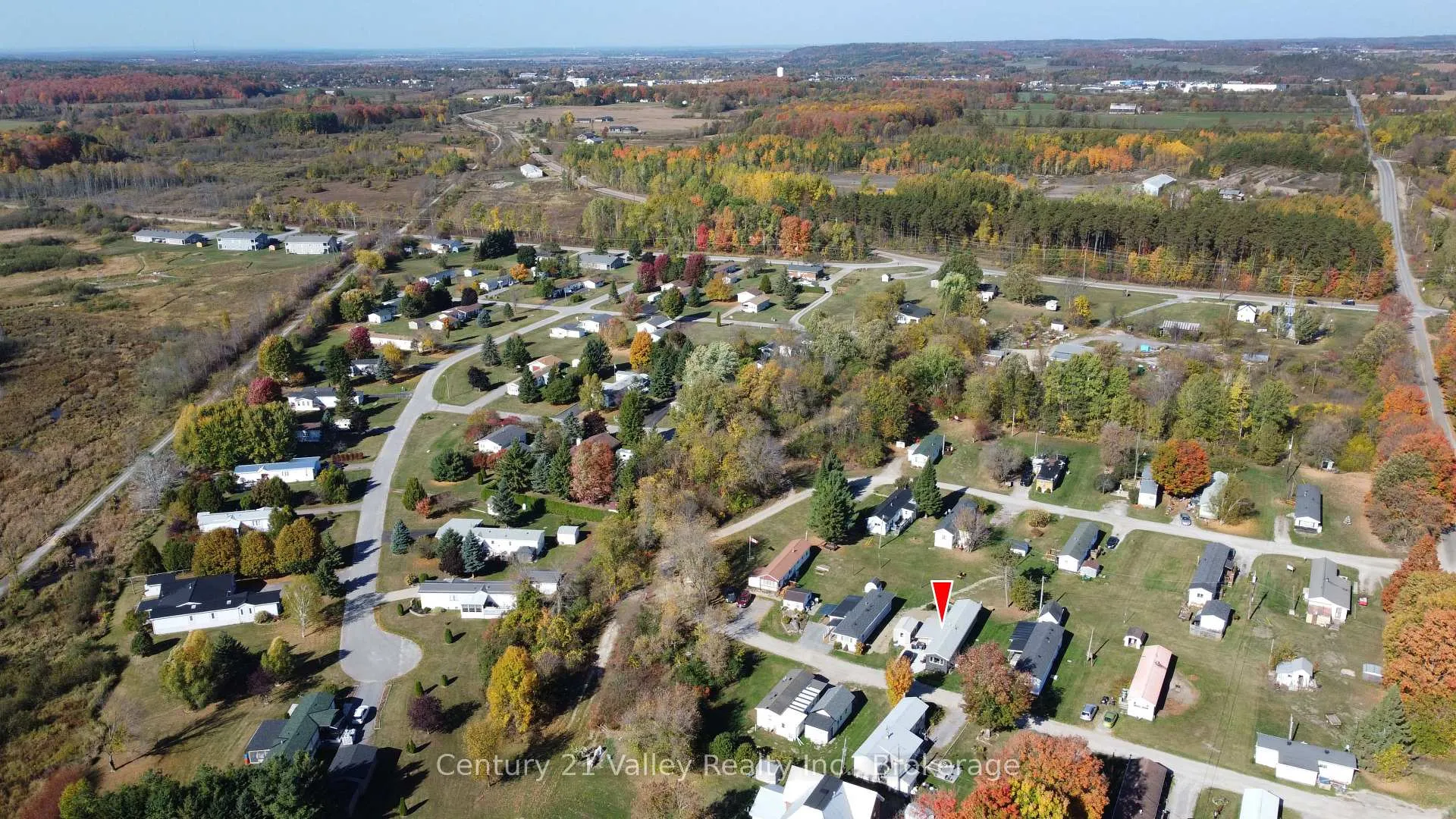 Photo 4 of 122 Lisa Lane, Horton, Horton Twp — HOMEH