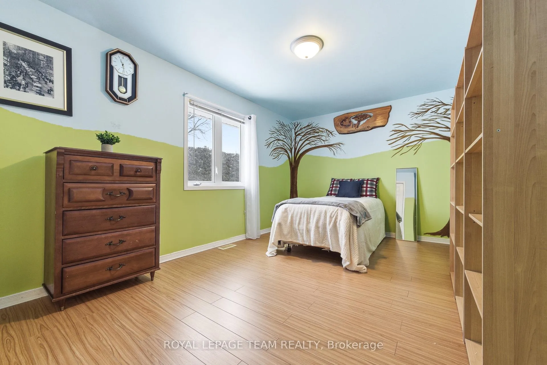 Photo 25 of 451 Mayhew Street, Renfrew — HOMEH