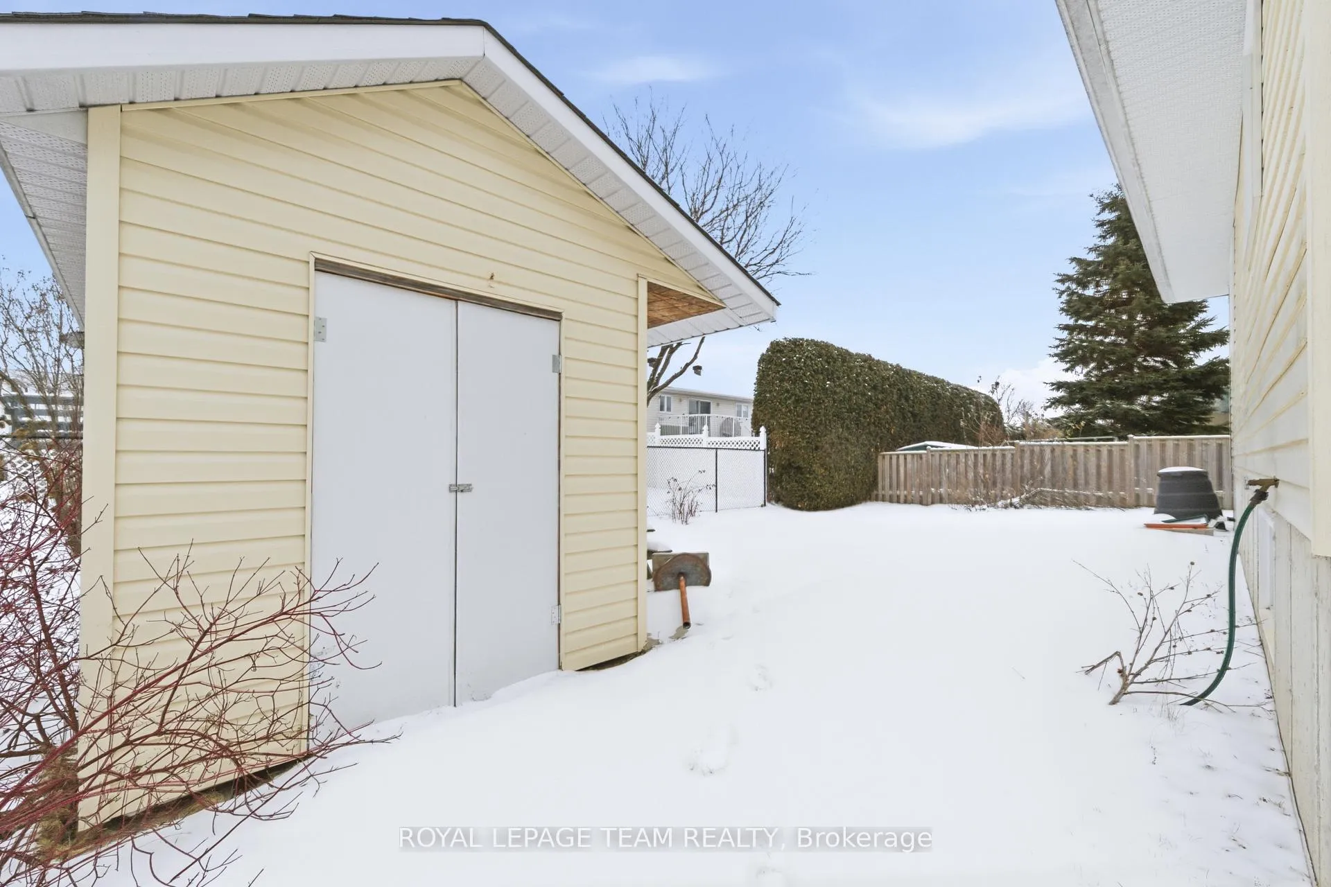 Photo 46 of 451 Mayhew Street, Renfrew — HOMEH