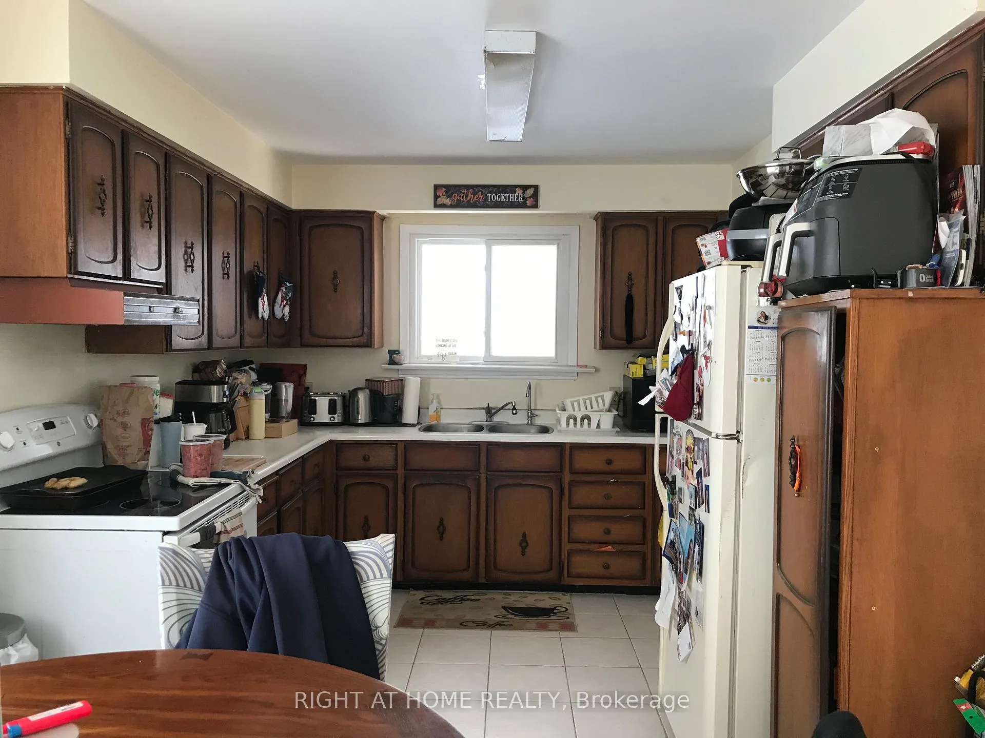 Photo 7 of 7523 Yonge Street, Innisfil, Rural Innisfil — HOMEH