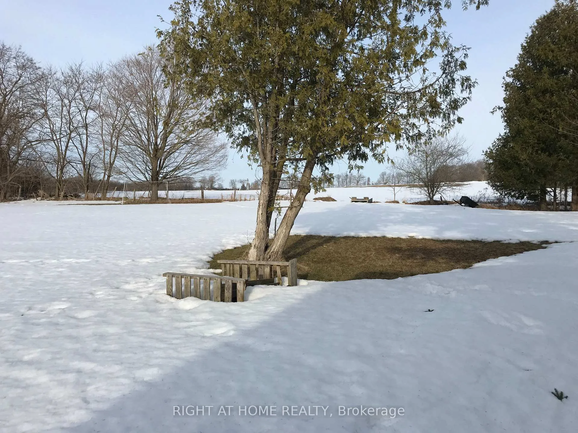Photo 15 of 7523 Yonge Street, Innisfil, Rural Innisfil — HOMEH