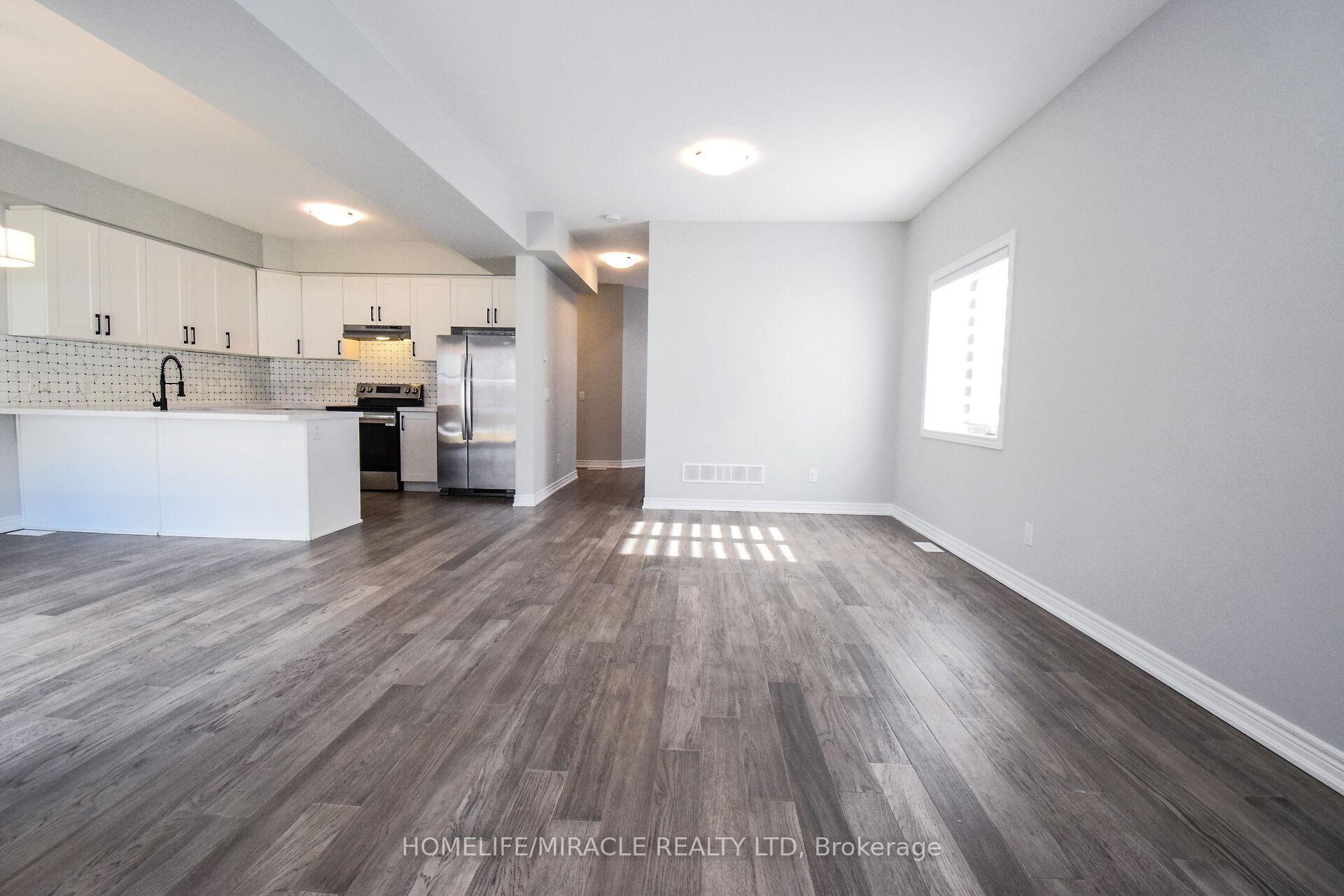 Photo 9 of 25 Barker Parkway, Thorold, Rolling Meadows — HOMEH