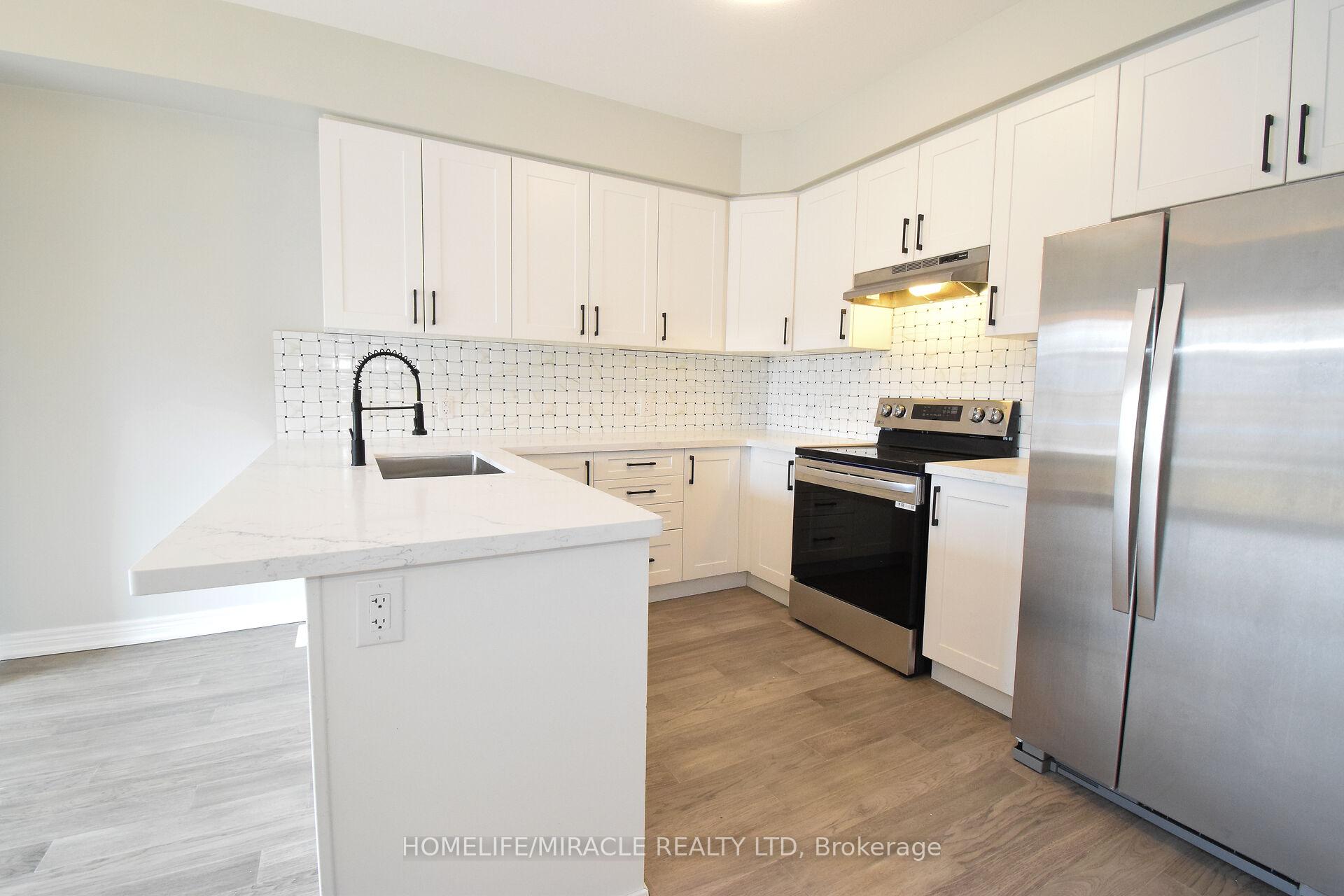 Photo 13 of 25 Barker Parkway, Thorold, Rolling Meadows — HOMEH