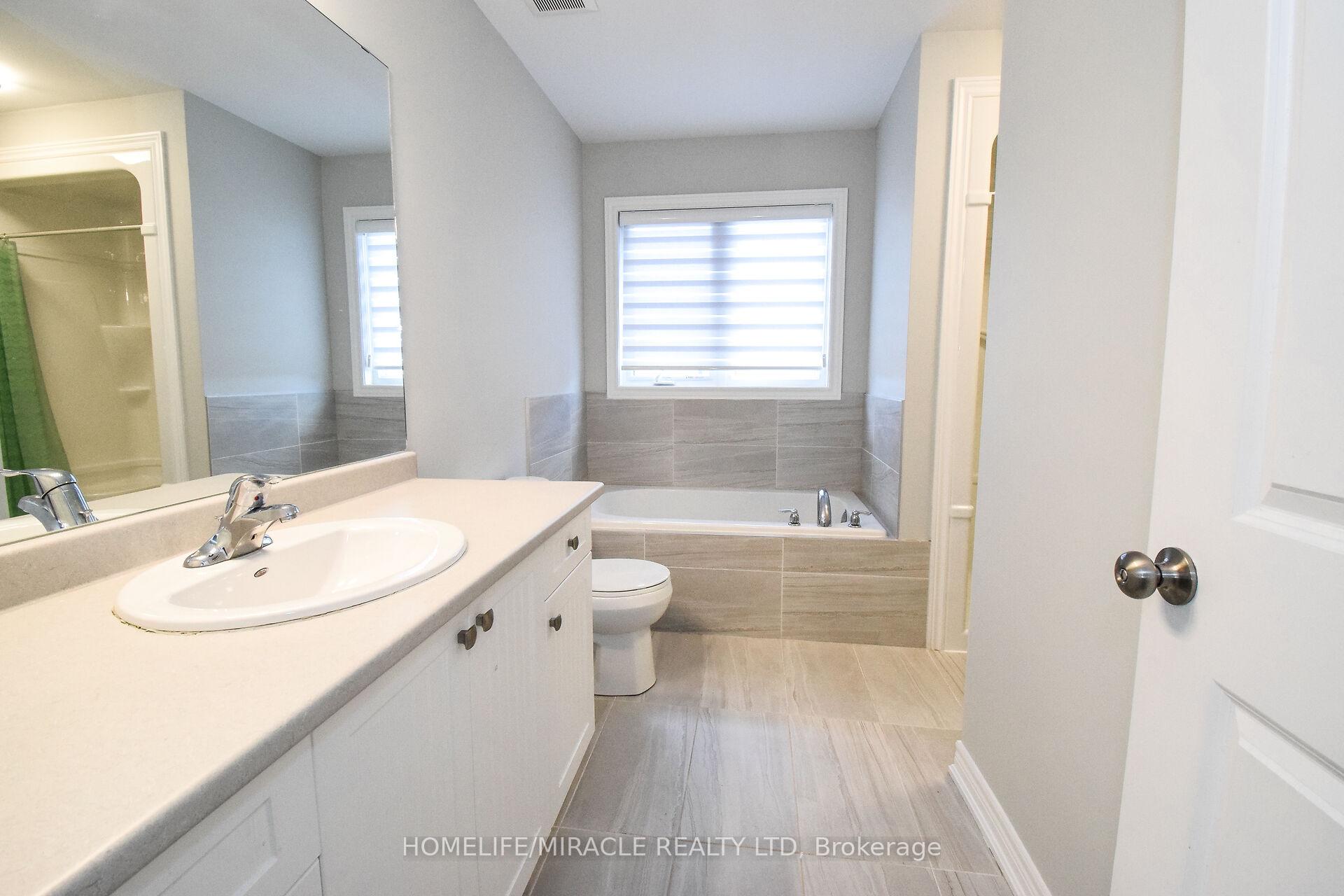 Photo 26 of 25 Barker Parkway, Thorold, Rolling Meadows — HOMEH