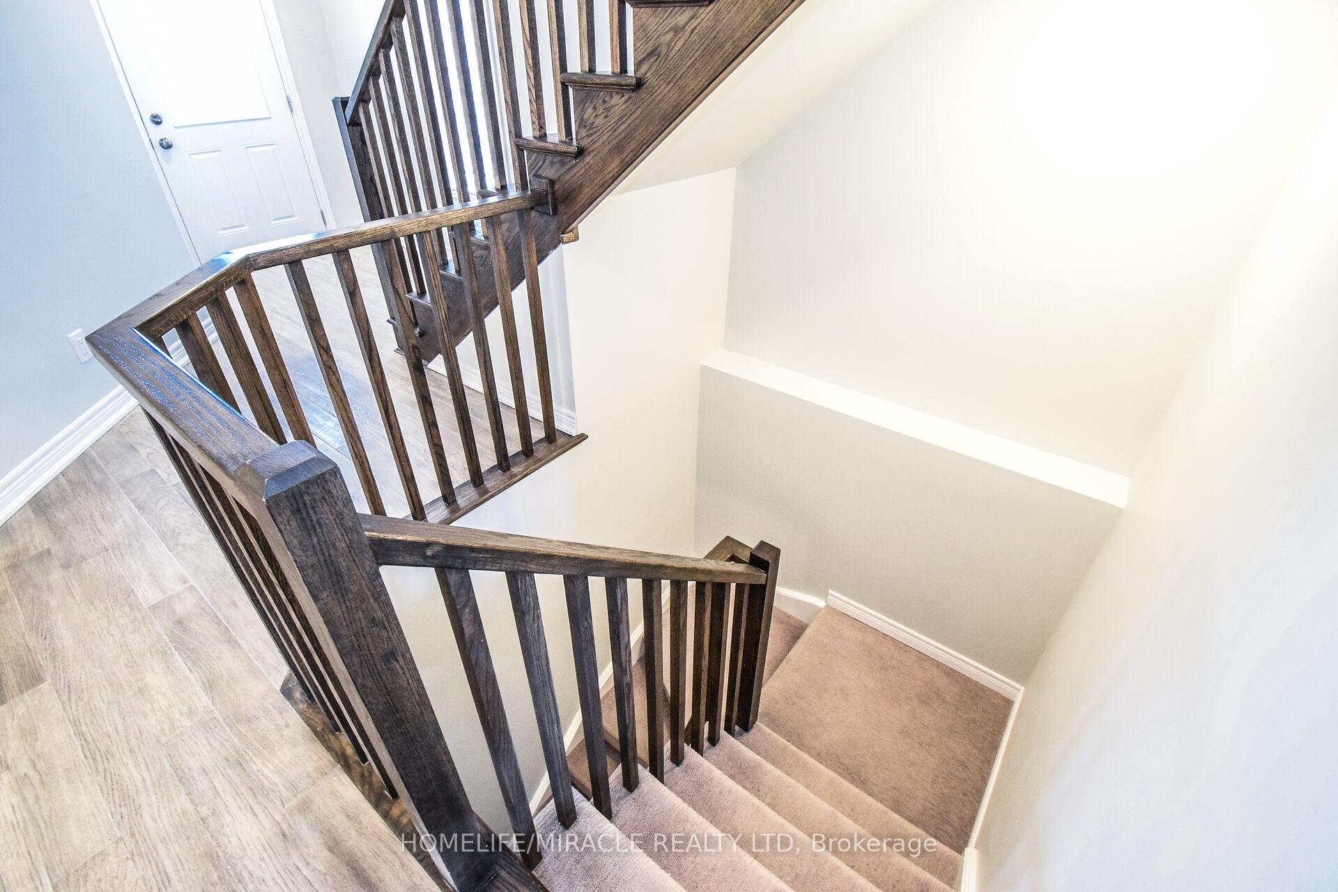 Photo 44 of 25 Barker Parkway, Thorold, Rolling Meadows — HOMEH