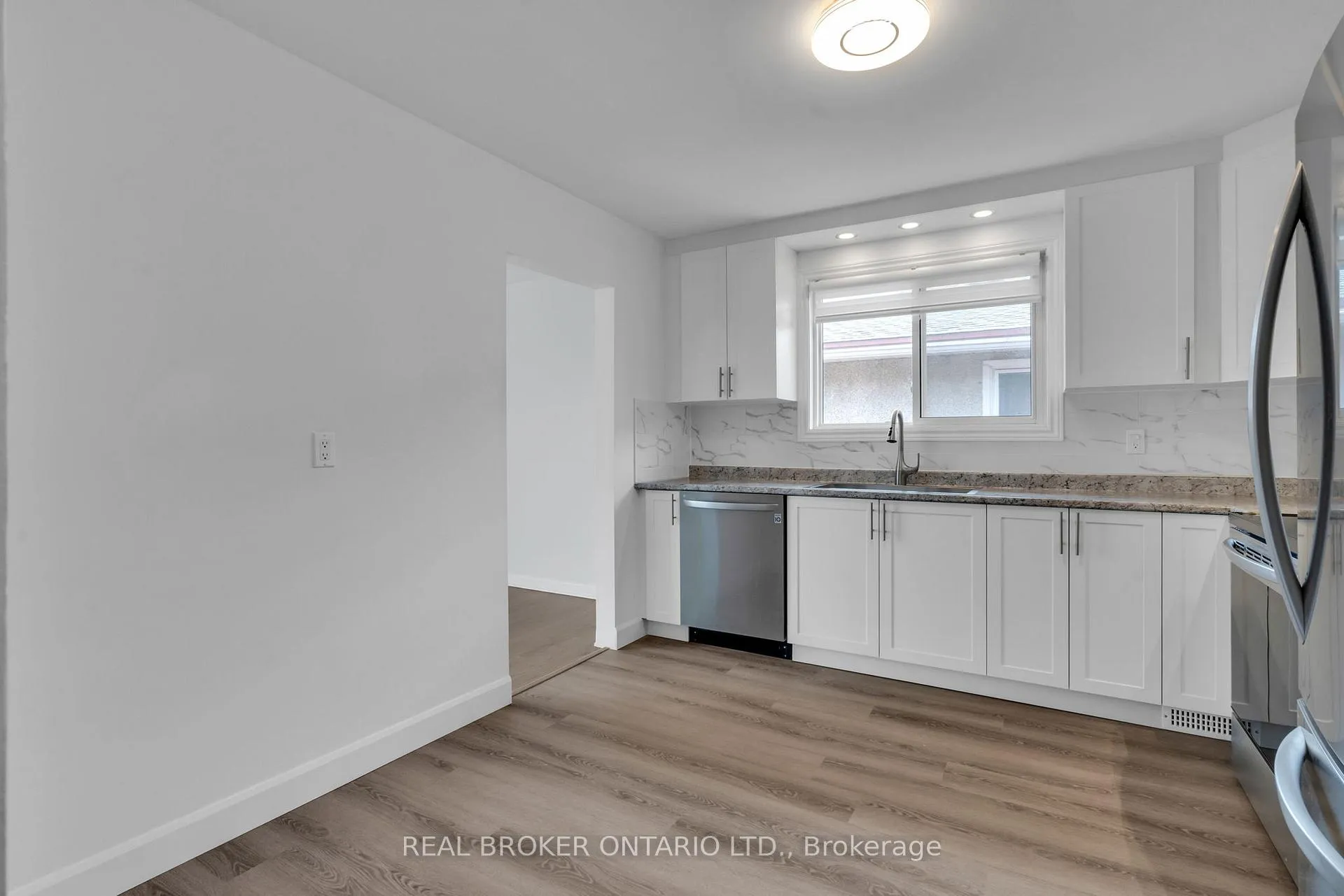 Photo 8 of 2659 Conn Street, Ottawa, Britannia — HOMEH