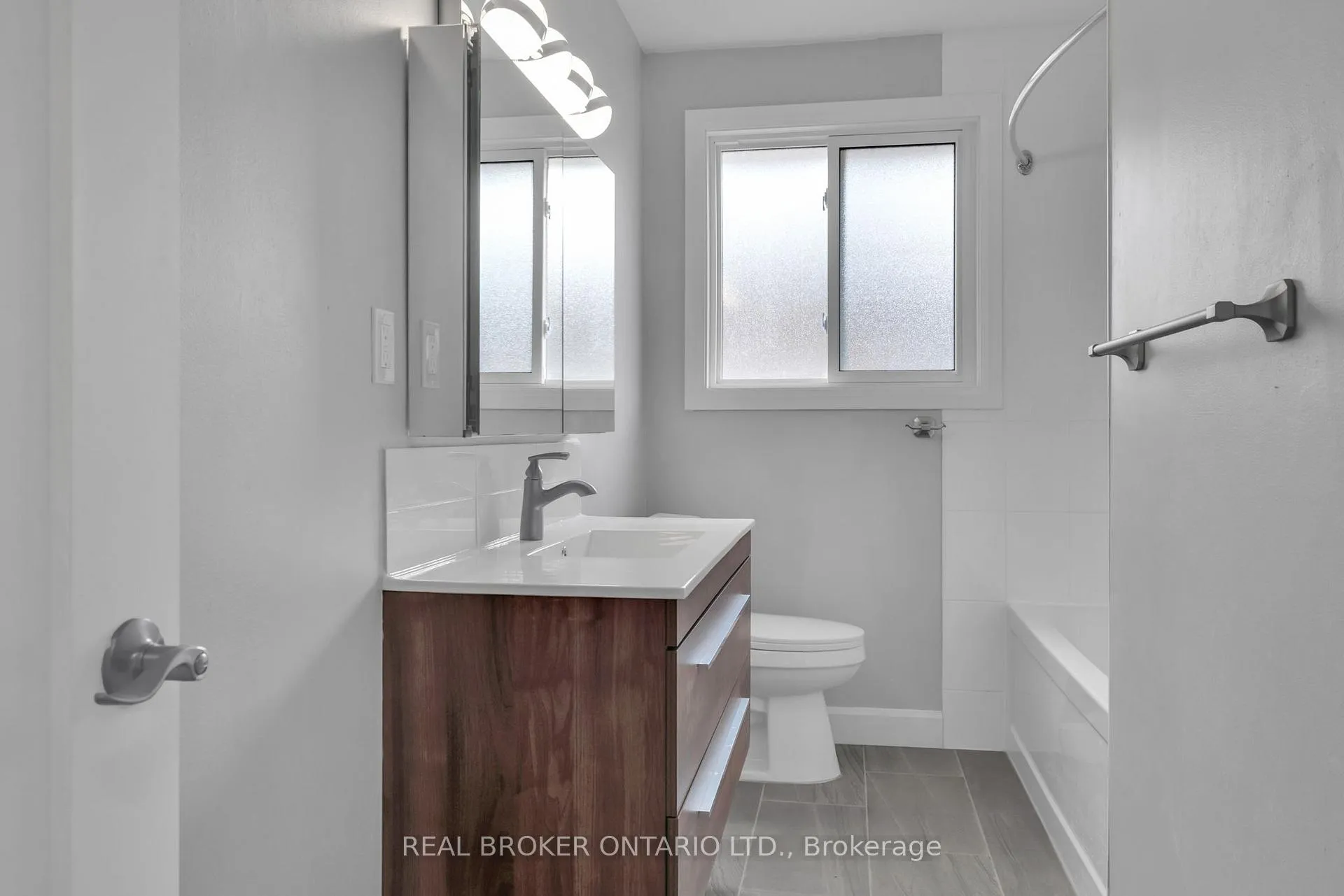 Photo 9 of 2659 Conn Street, Ottawa, Britannia — HOMEH