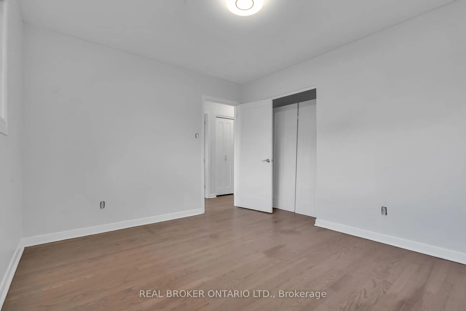 Photo 12 of 2659 Conn Street, Ottawa, Britannia — HOMEH