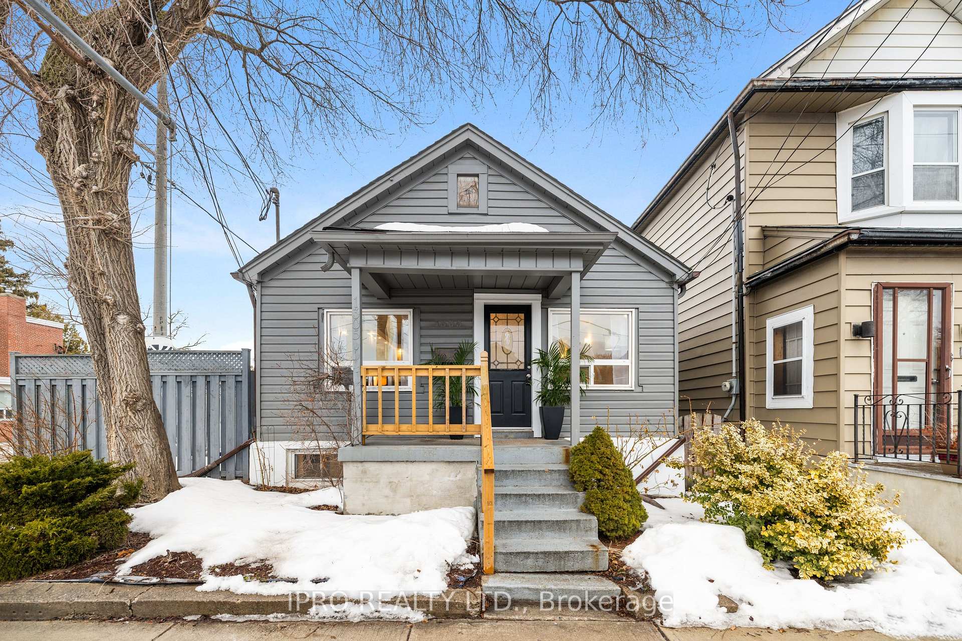 Front of 1305 Woodbine Avenue