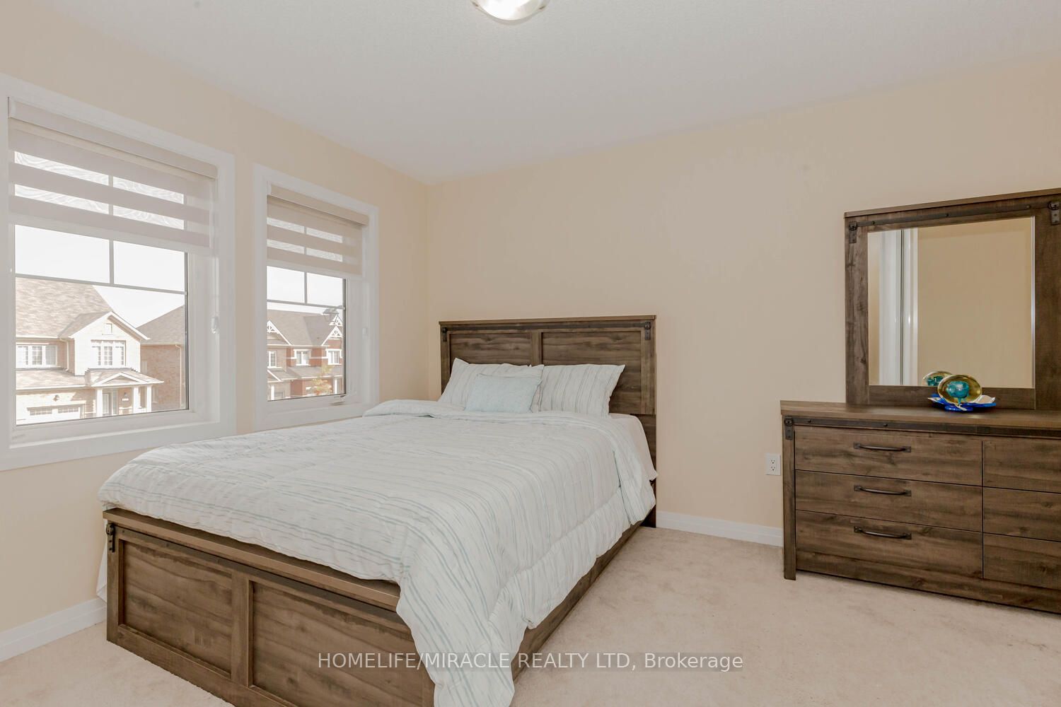 Photo 60 of 124 Casserley Crescent, New Tecumseth, Tottenham — HOMEH