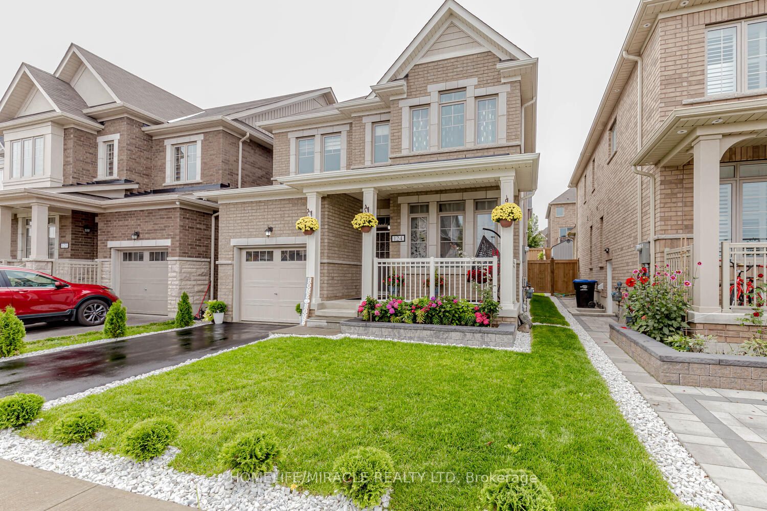 Photo 2 of 124 Casserley Crescent, New Tecumseth, Tottenham — HOMEH