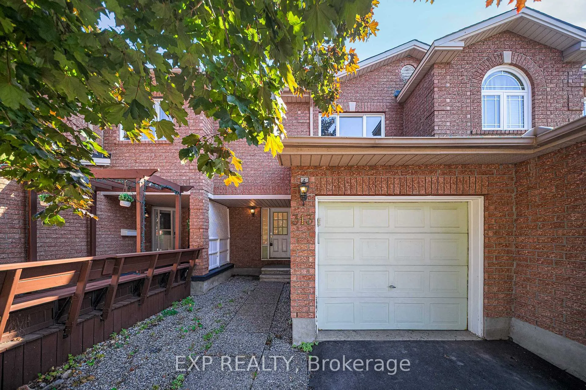 Photo 2 of 313 Stoneway Drive, Ottawa, Barrhaven East — HOMEH