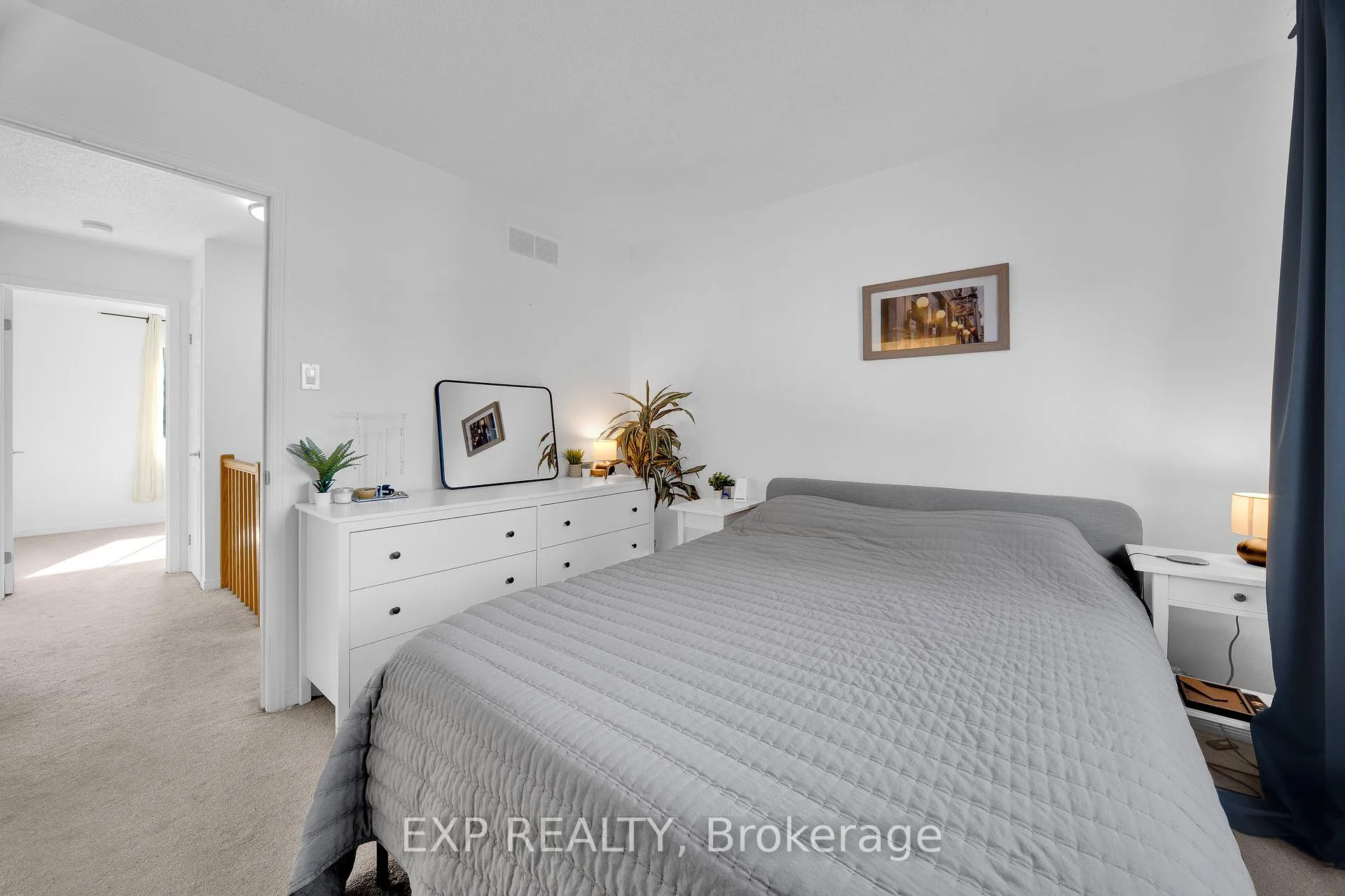 Photo 15 of 313 Stoneway Drive, Ottawa, Barrhaven East — HOMEH