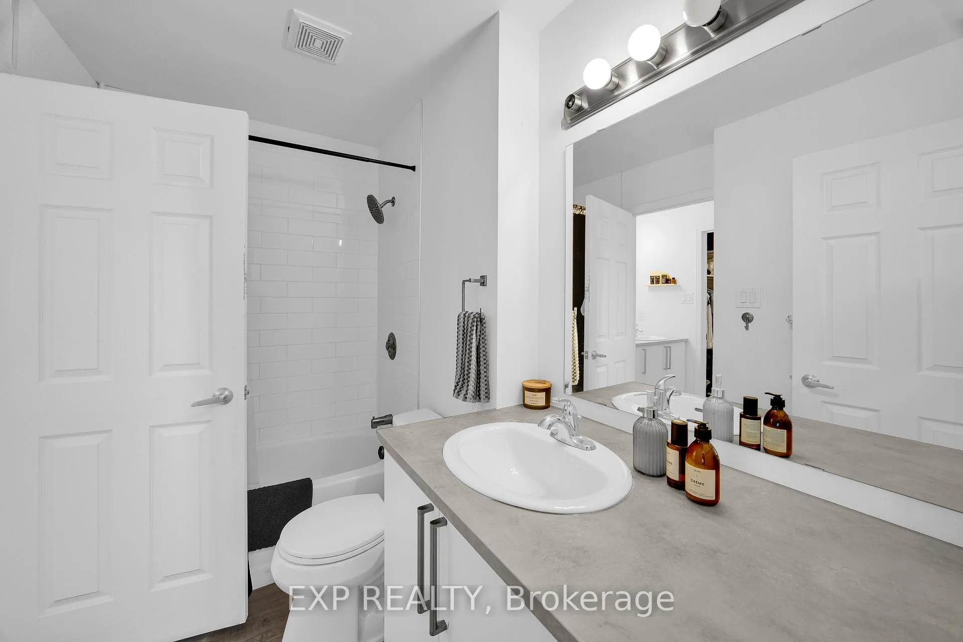 Photo 18 of 313 Stoneway Drive, Ottawa, Barrhaven East — HOMEH