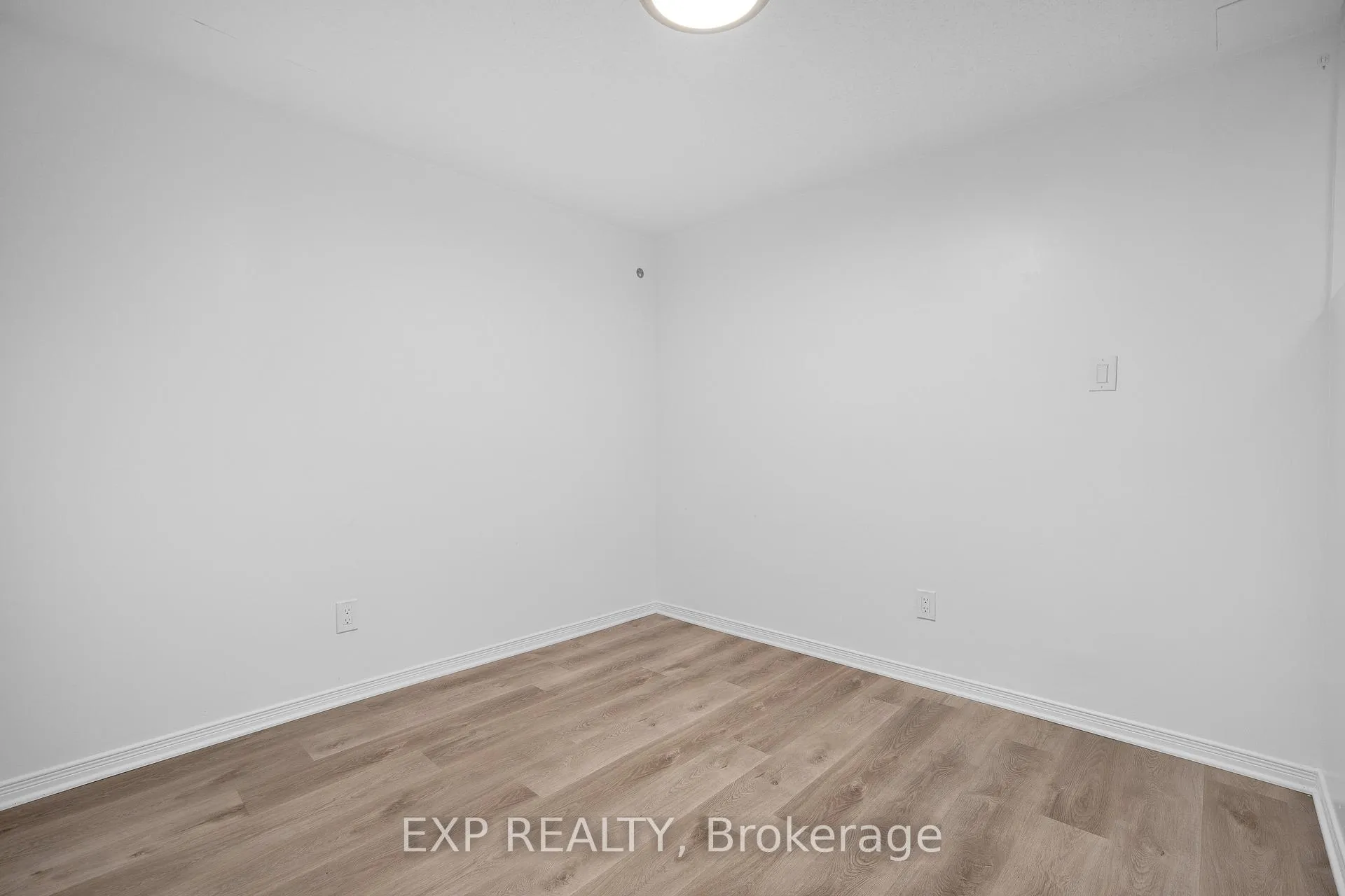 Photo 26 of 313 Stoneway Drive, Ottawa, Barrhaven East — HOMEH