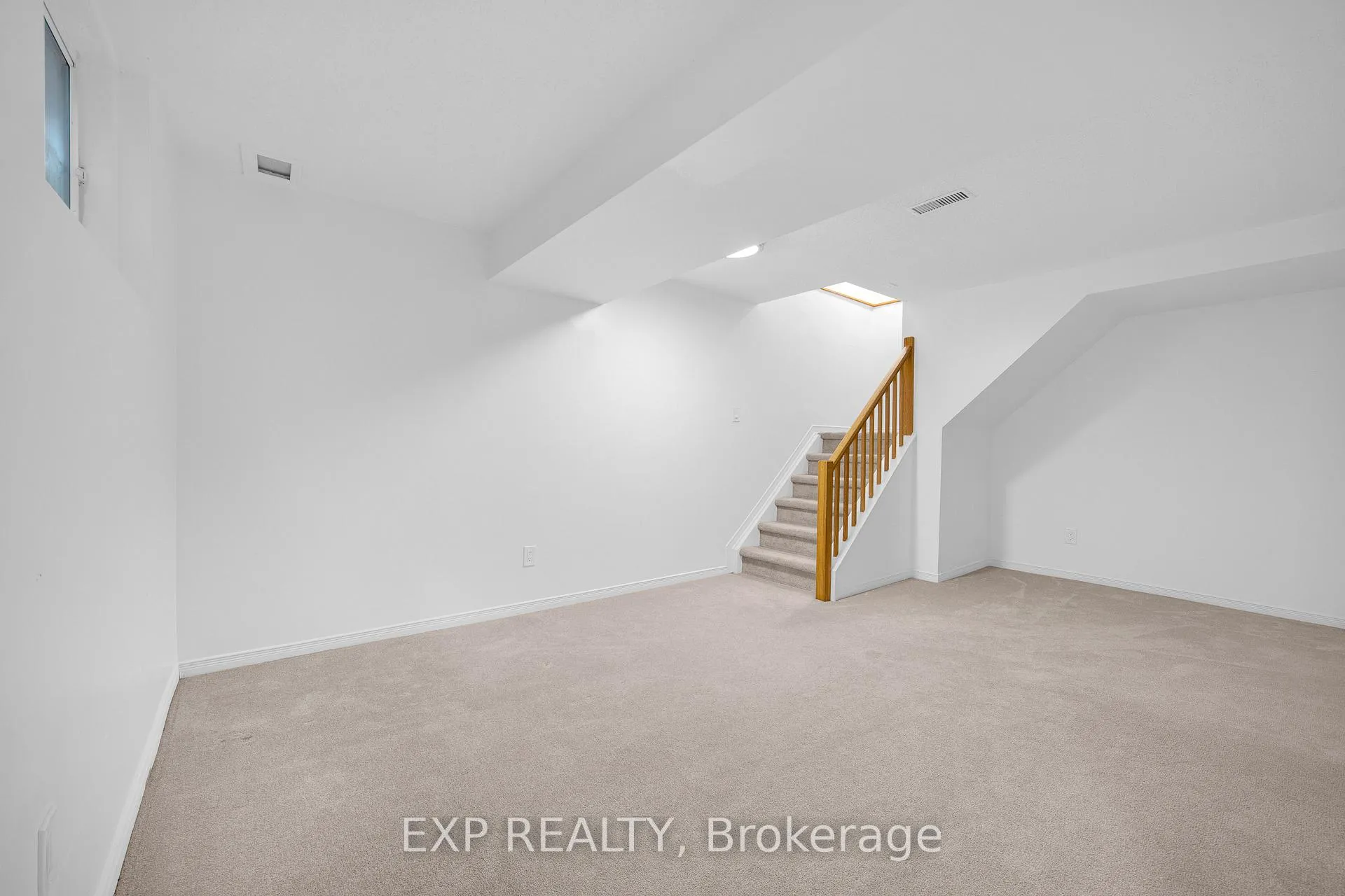 Photo 27 of 313 Stoneway Drive, Ottawa, Barrhaven East — HOMEH