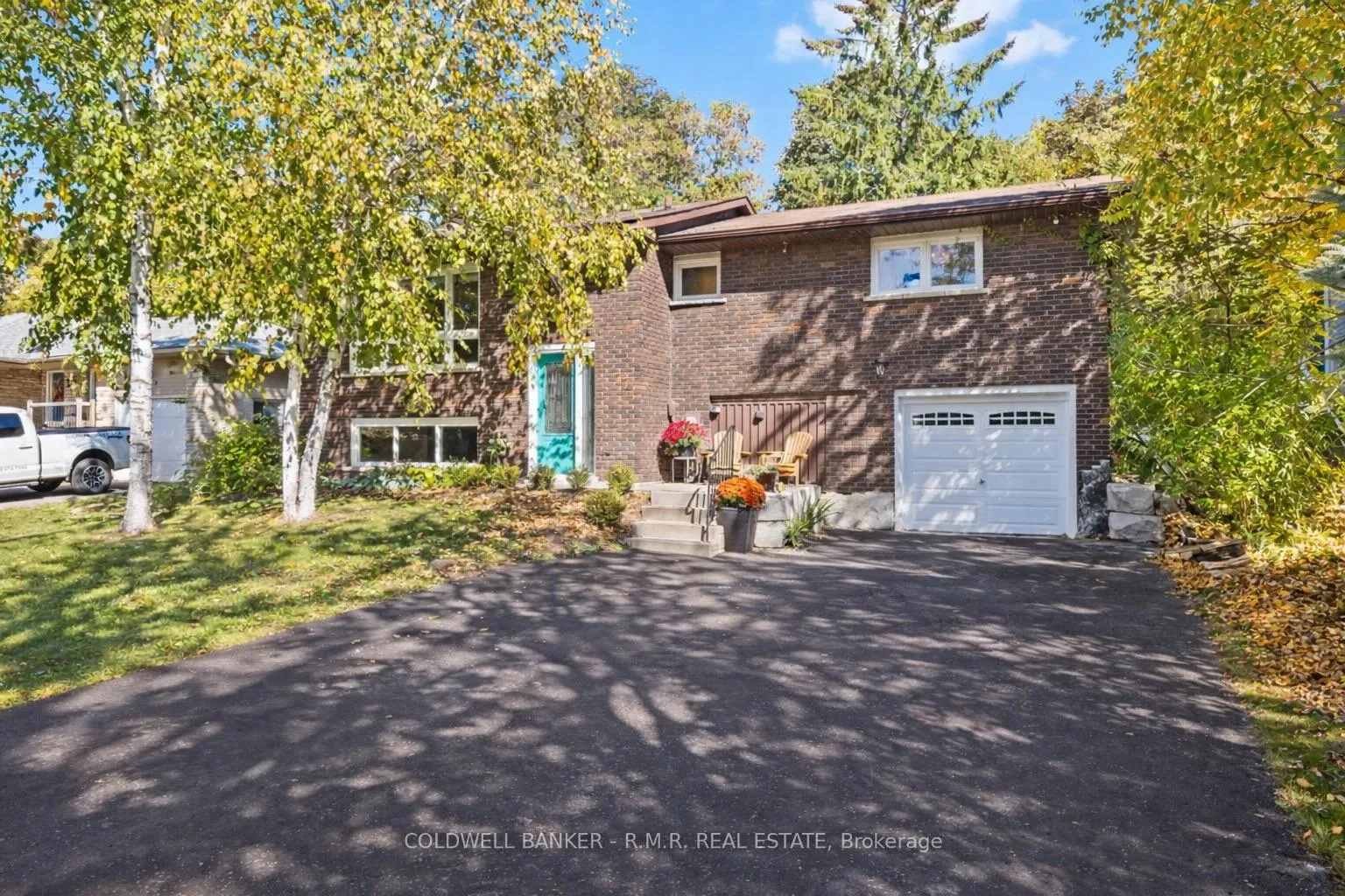 Photo 7 of 77 Main Street N, Uxbridge — HOMEH