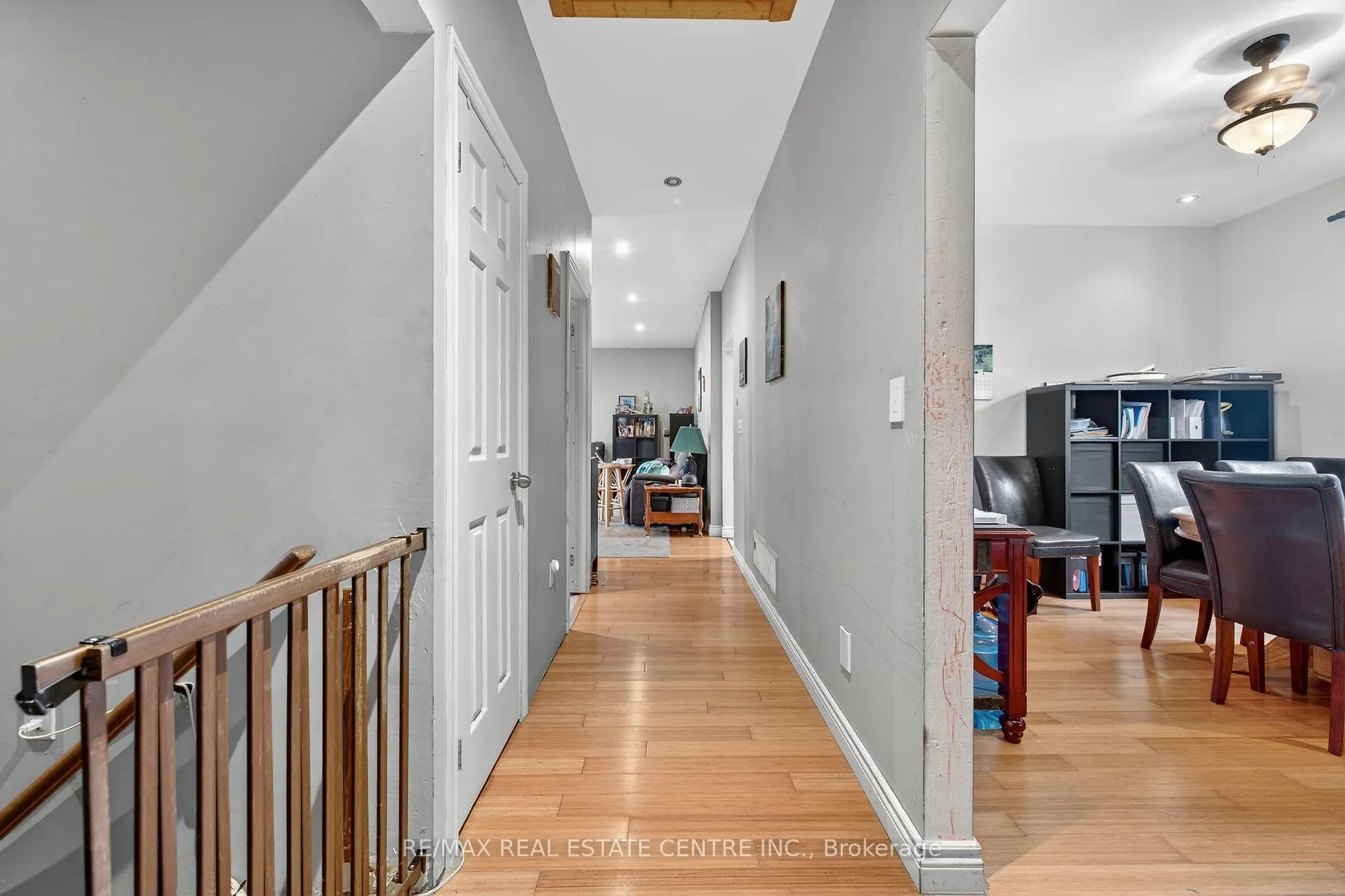 Photo 15 of 1413 Edgewood Road S, Hamilton, Rural Flamborough — HOMEH