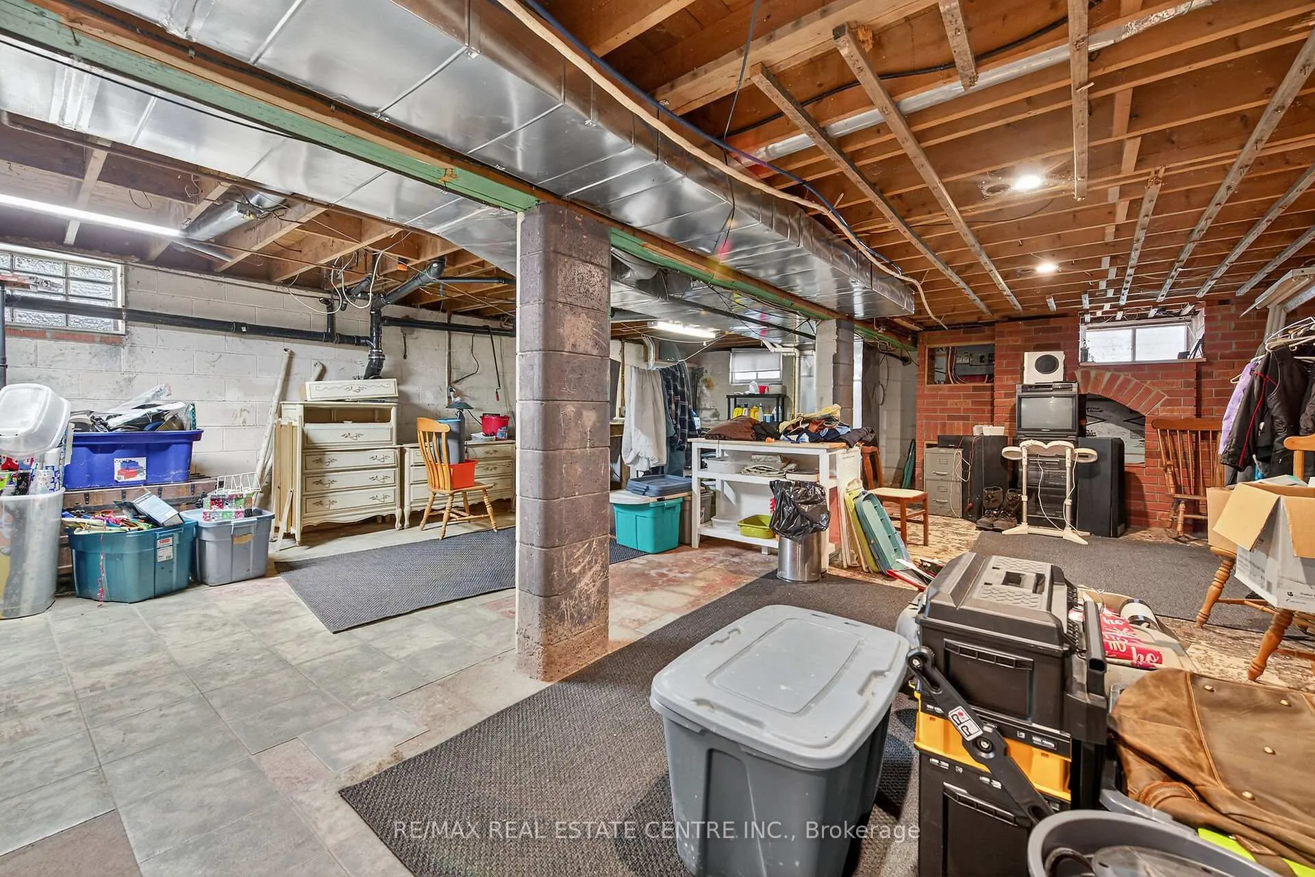 Photo 26 of 1413 Edgewood Road S, Hamilton, Rural Flamborough — HOMEH