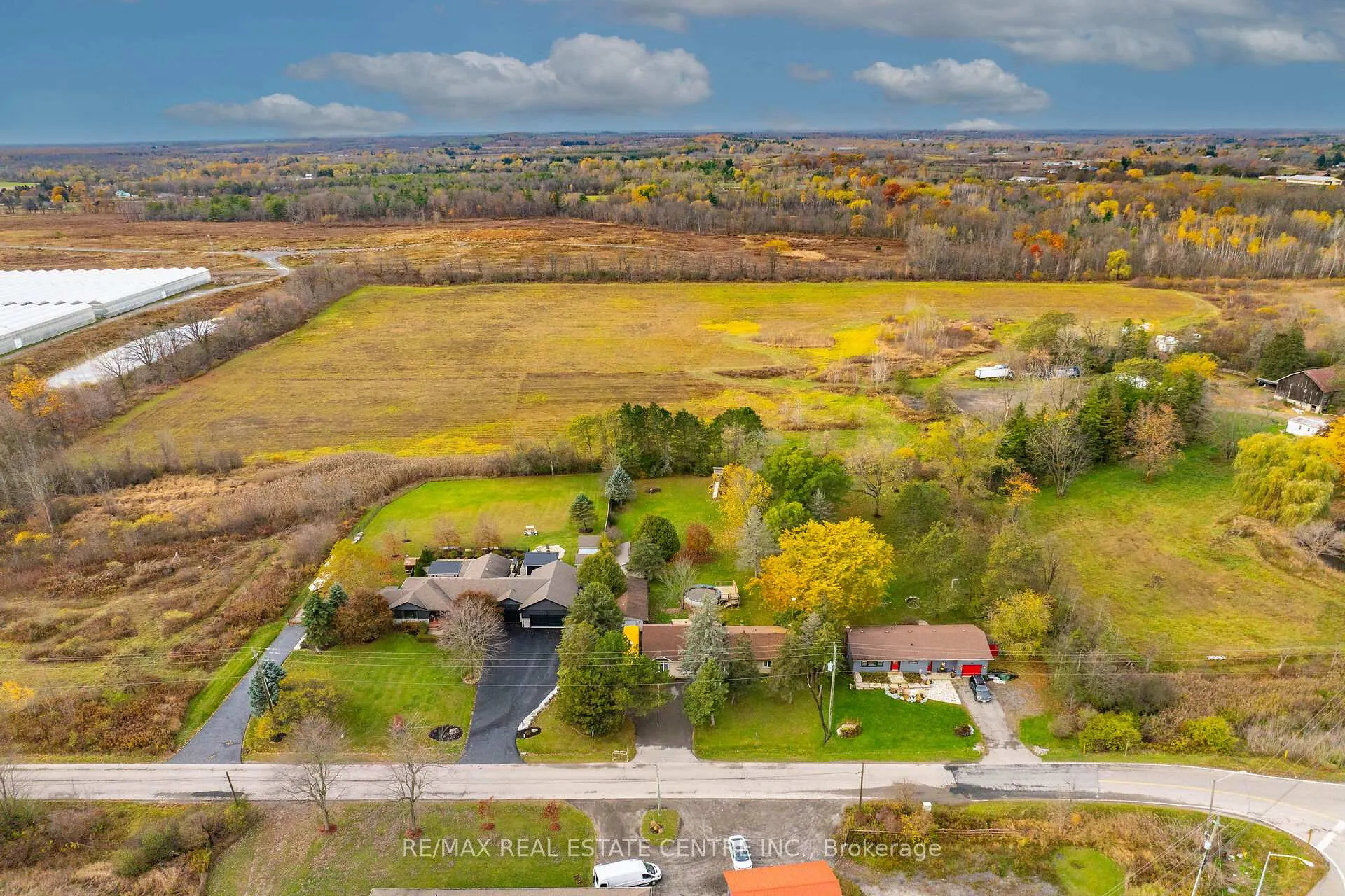 Photo 49 of 1413 Edgewood Road S, Hamilton, Rural Flamborough — HOMEH