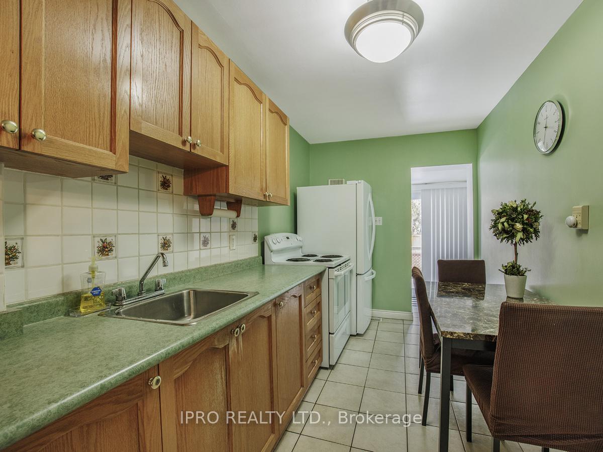 Photo 15 of 180 Sammon Avenue, Toronto, Danforth Village-East York — HOMEH