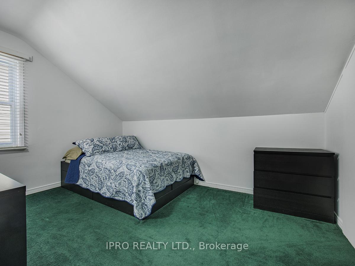 Photo 22 of 180 Sammon Avenue, Toronto, Danforth Village-East York — HOMEH