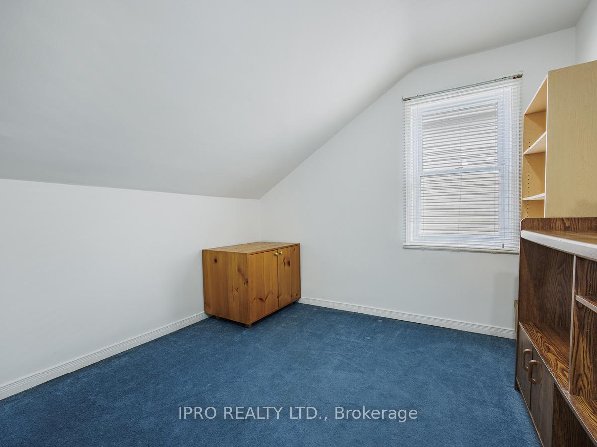 Photo 25 of 180 Sammon Avenue, Toronto, Danforth Village-East York — HOMEH