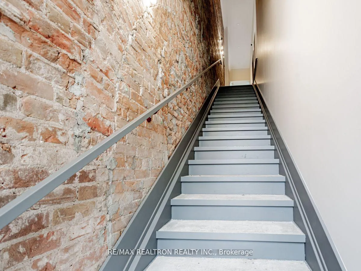 Photo 18 of Unit 3, 205 Main Street, Newmarket, Central Newmarket — HOMEH