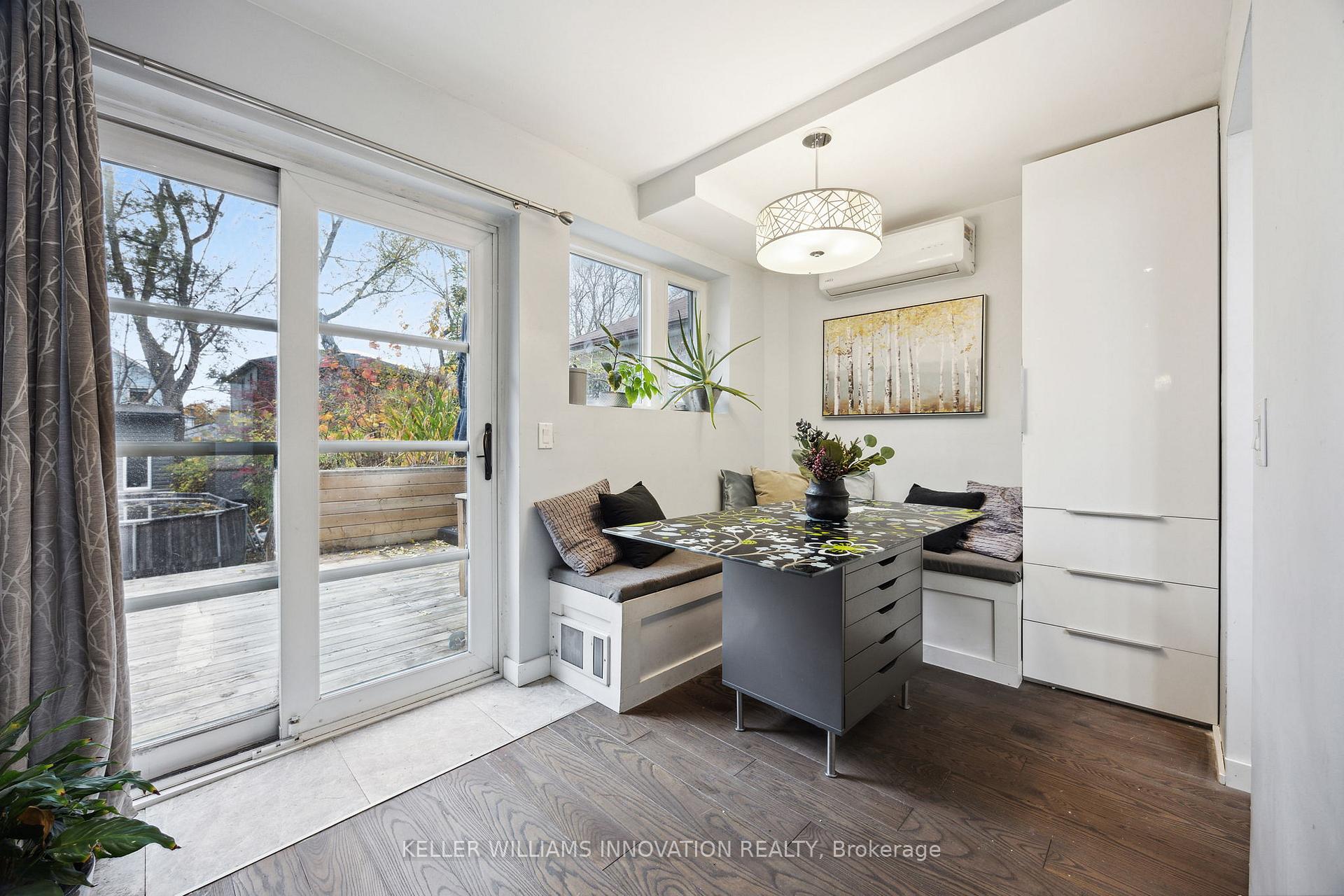 Photo 3 of 76 Phillip Avenue, Scarborough, Birchcliffe-Cliffside — HOMEH