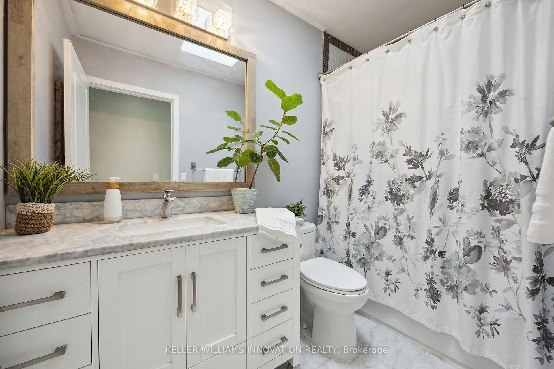 Photo 24 of 76 Phillip Avenue, Scarborough, Birchcliffe-Cliffside — HOMEH