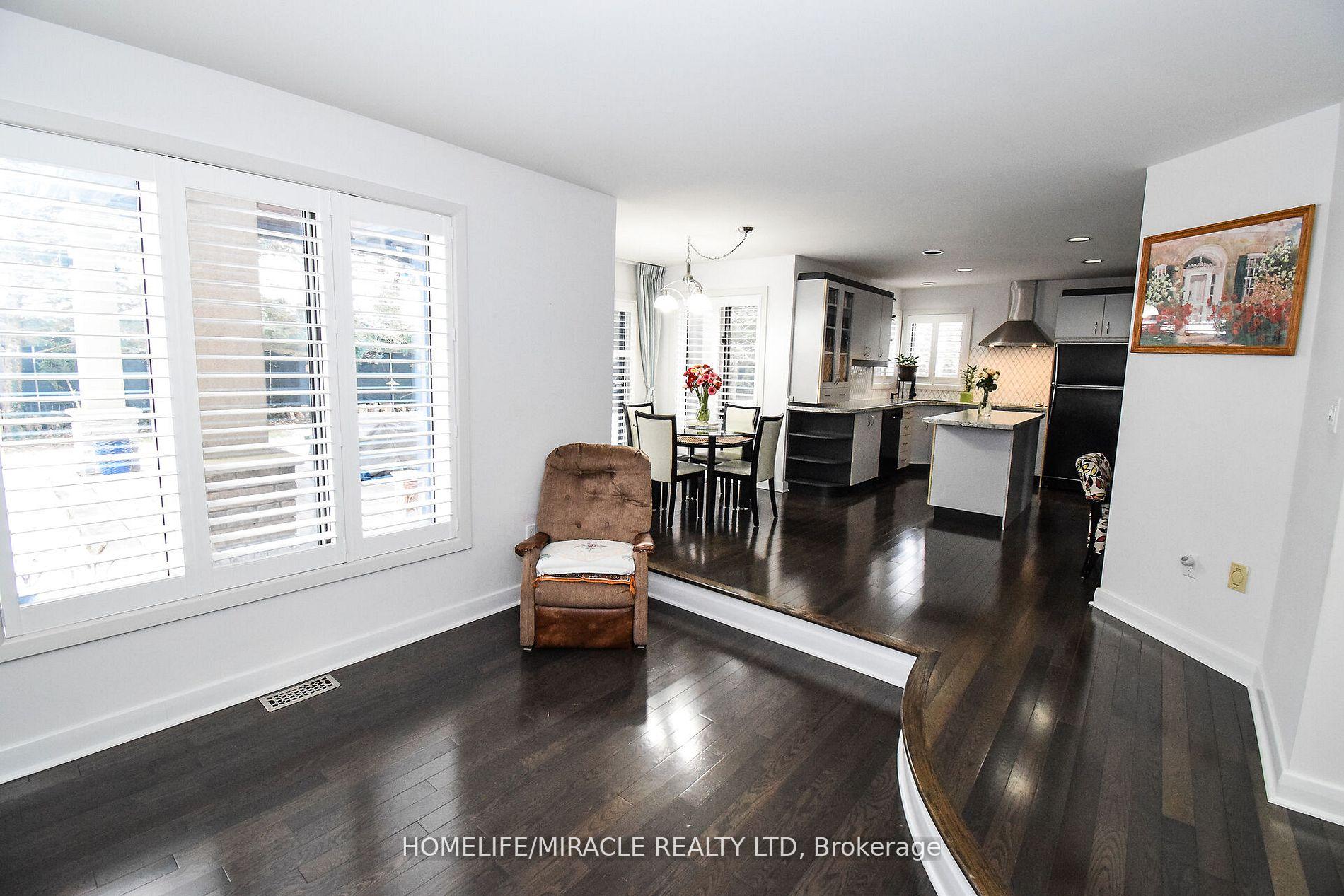 Photo 12 of 1689 Rice Road, Thorold, Cataract Road — HOMEH