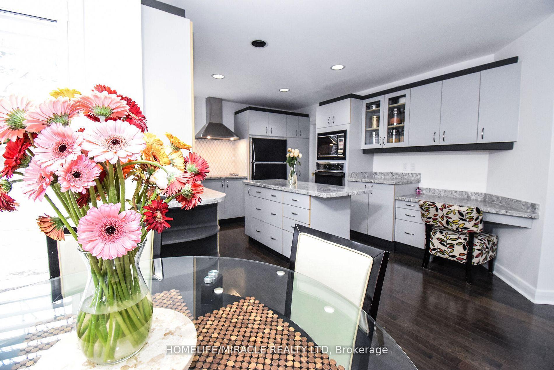 Photo 15 of 1689 Rice Road, Thorold, Cataract Road — HOMEH