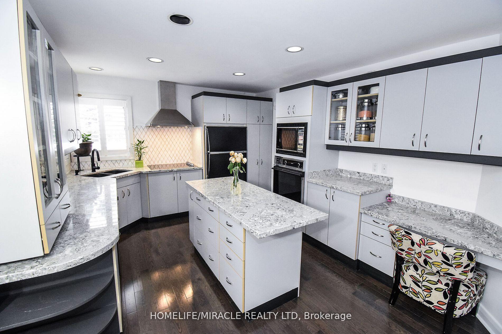 Photo 18 of 1689 Rice Road, Thorold, Cataract Road — HOMEH