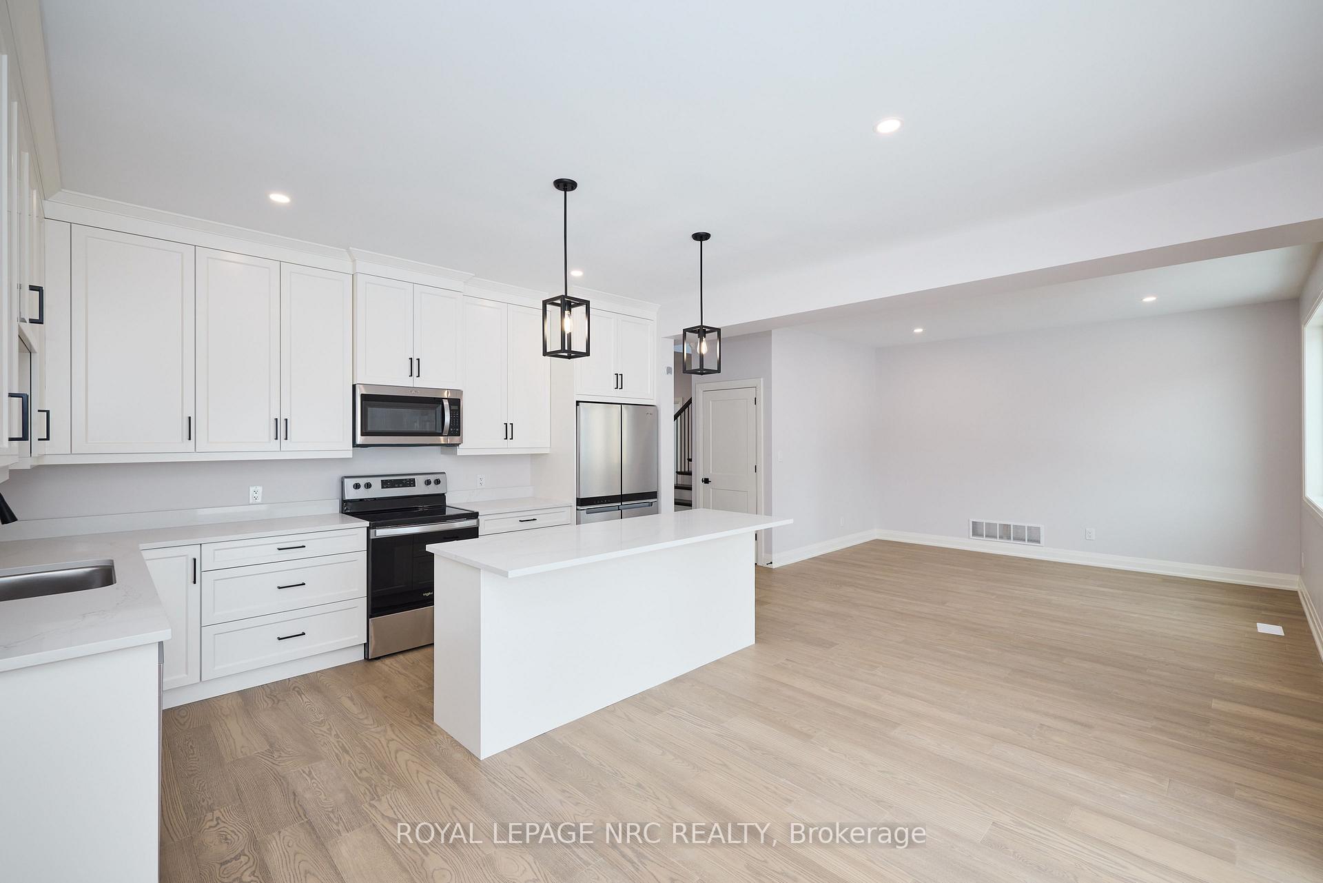 Photo 11 of 155 Hodgkins Avenue, Thorold, Allanburg/Thorold South — HOMEH