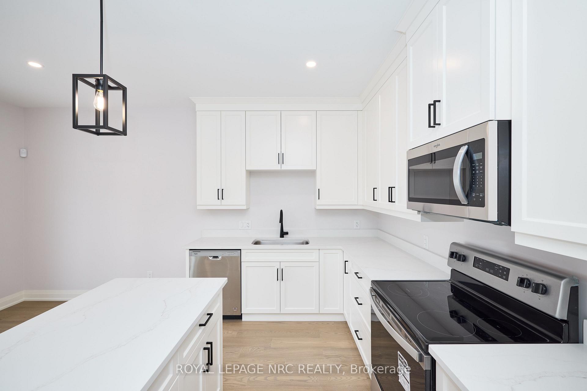 Photo 16 of 155 Hodgkins Avenue, Thorold, Allanburg/Thorold South — HOMEH
