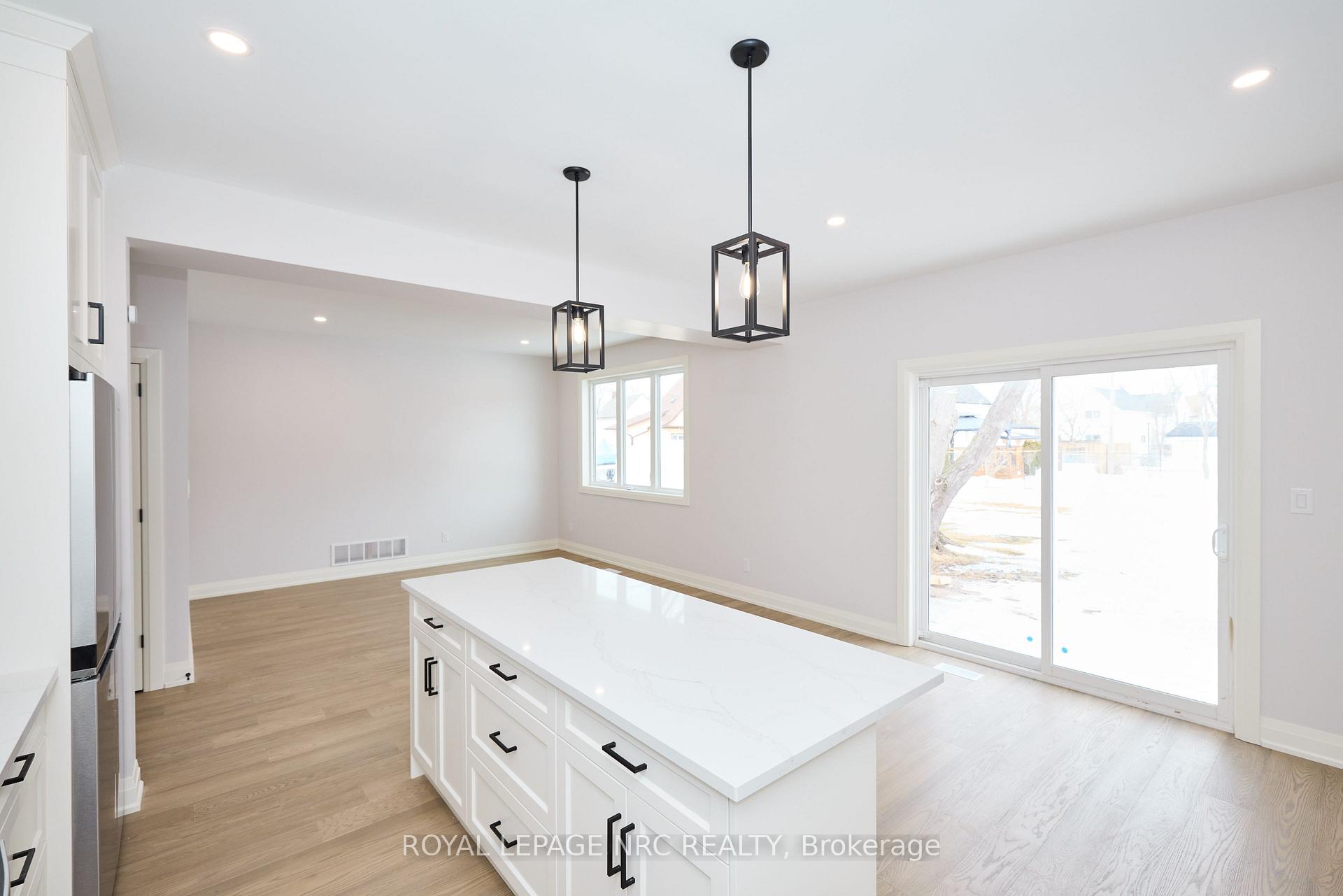 Photo 18 of 155 Hodgkins Avenue, Thorold, Allanburg/Thorold South — HOMEH