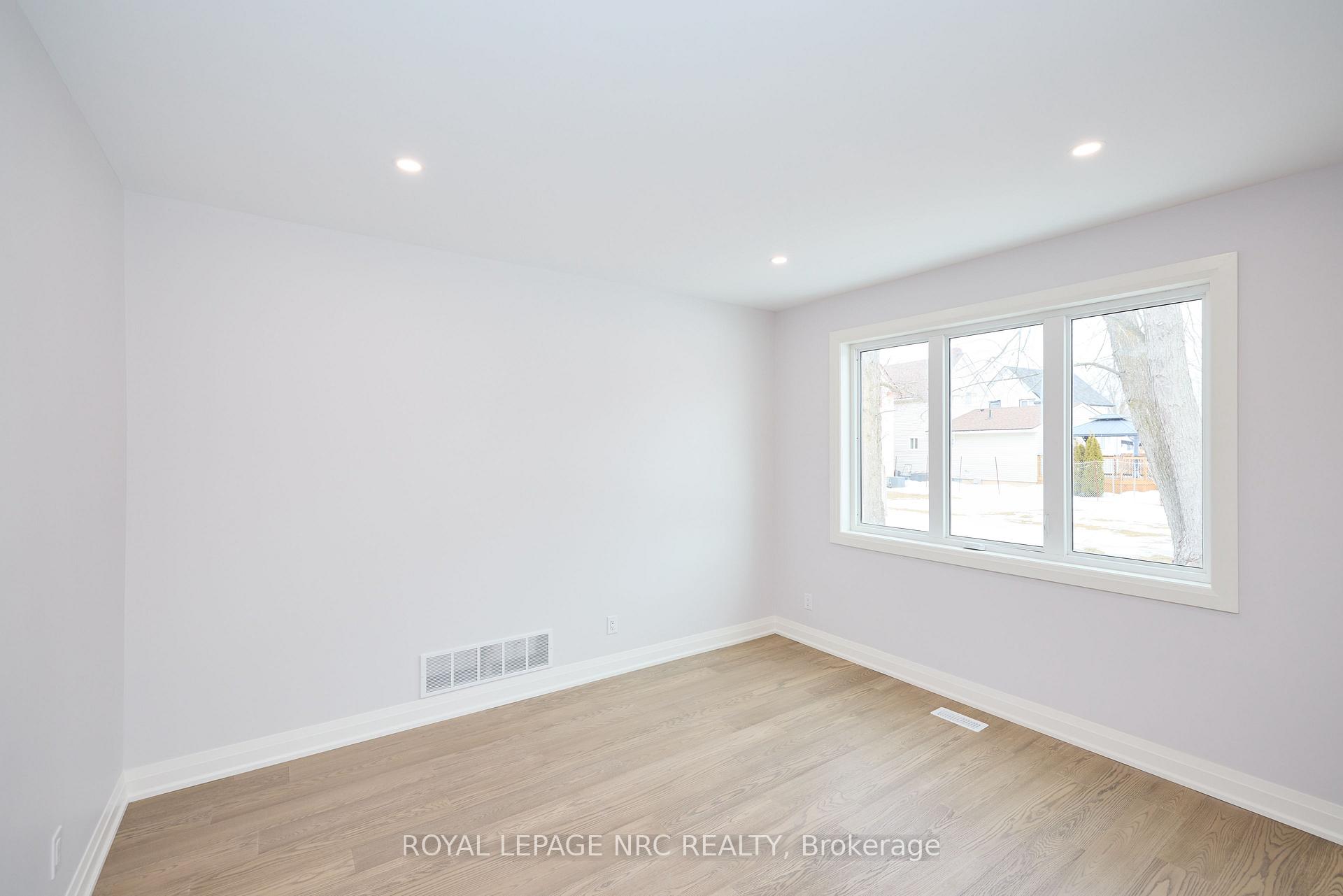 Photo 24 of 155 Hodgkins Avenue, Thorold, Allanburg/Thorold South — HOMEH