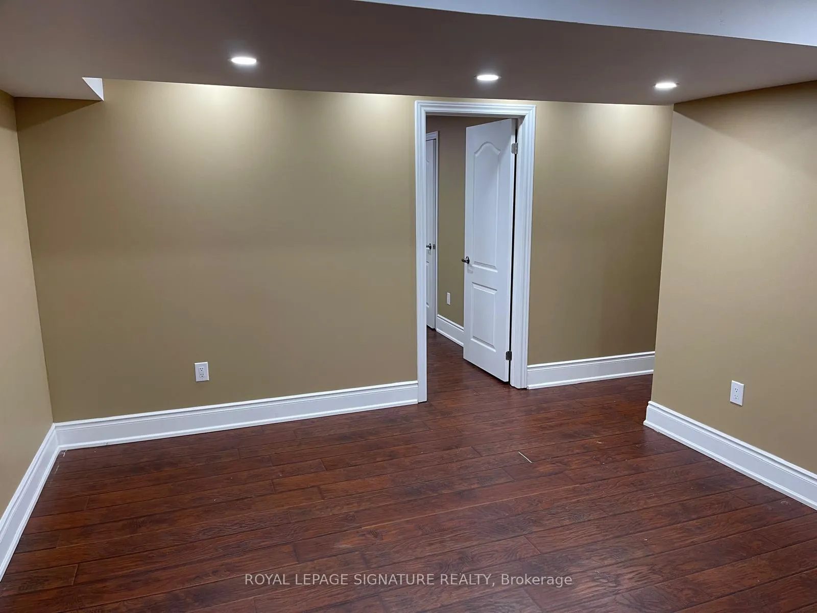 Photo 6 of Unit Bsmt, 5 Mountain Ridge Road, Brampton, Bram West — HOMEH