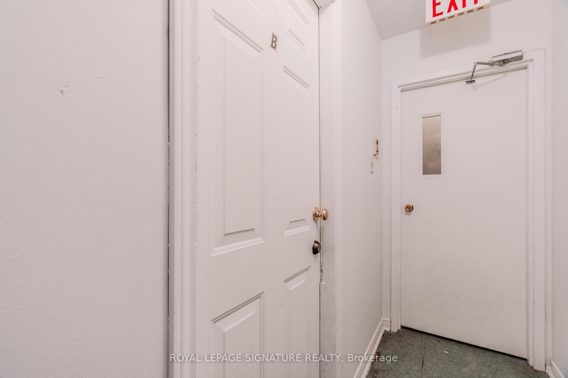 Photo 2 of Unit B, 1541 Dundas Street, Toronto, Little Portugal — HOMEH