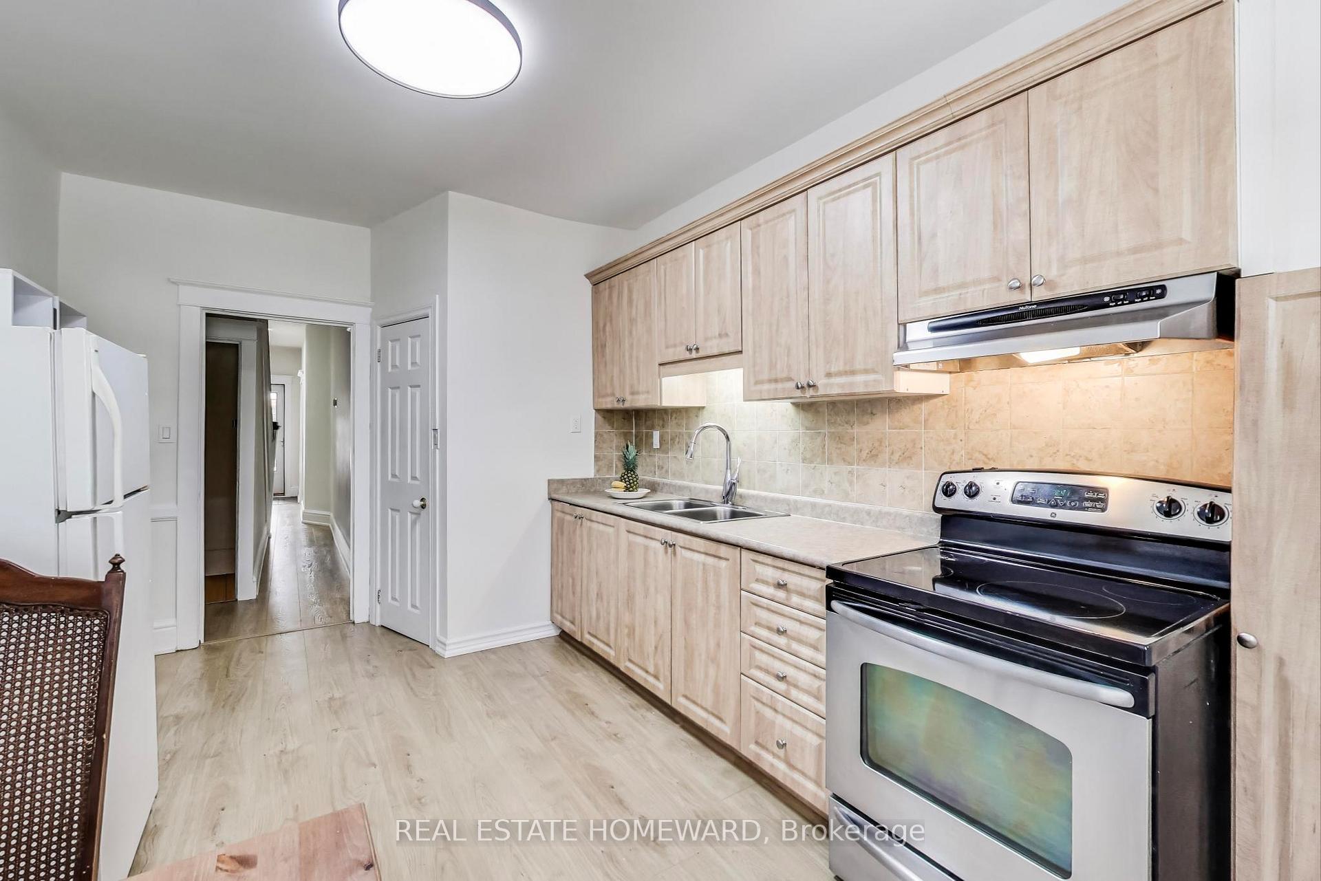 Photo 8 of 36 Eastmount Avenue, Toronto, Playter Estates-Danforth — HOMEH