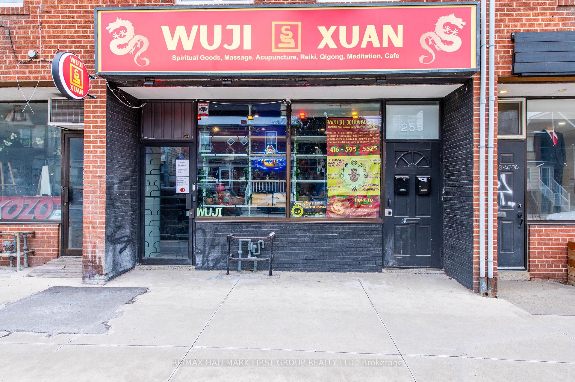 Photo 4 of Unit A, 255 Broadview Avenue, Toronto, South Riverdale — HOMEH