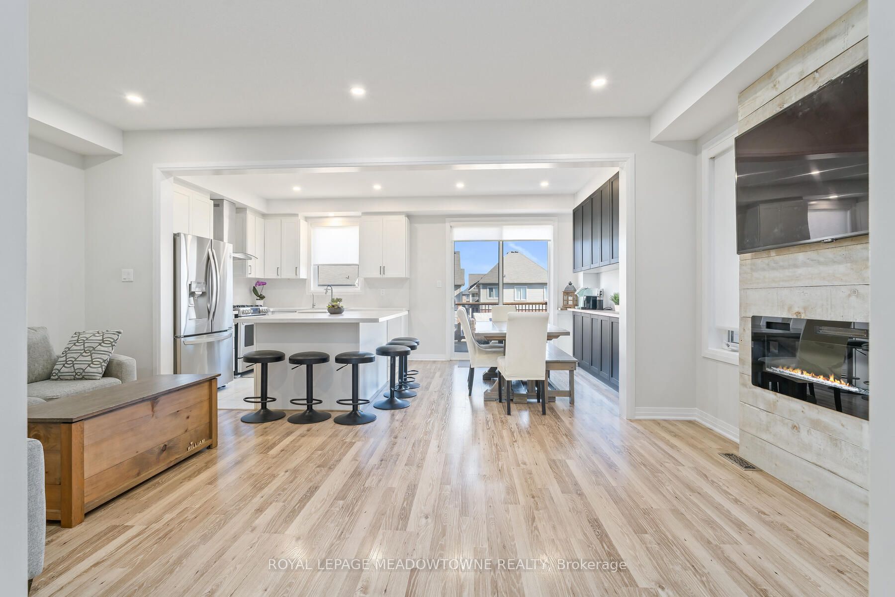 Photo 45 of 29 Donnan Drive, New Tecumseth, Tottenham — HOMEH