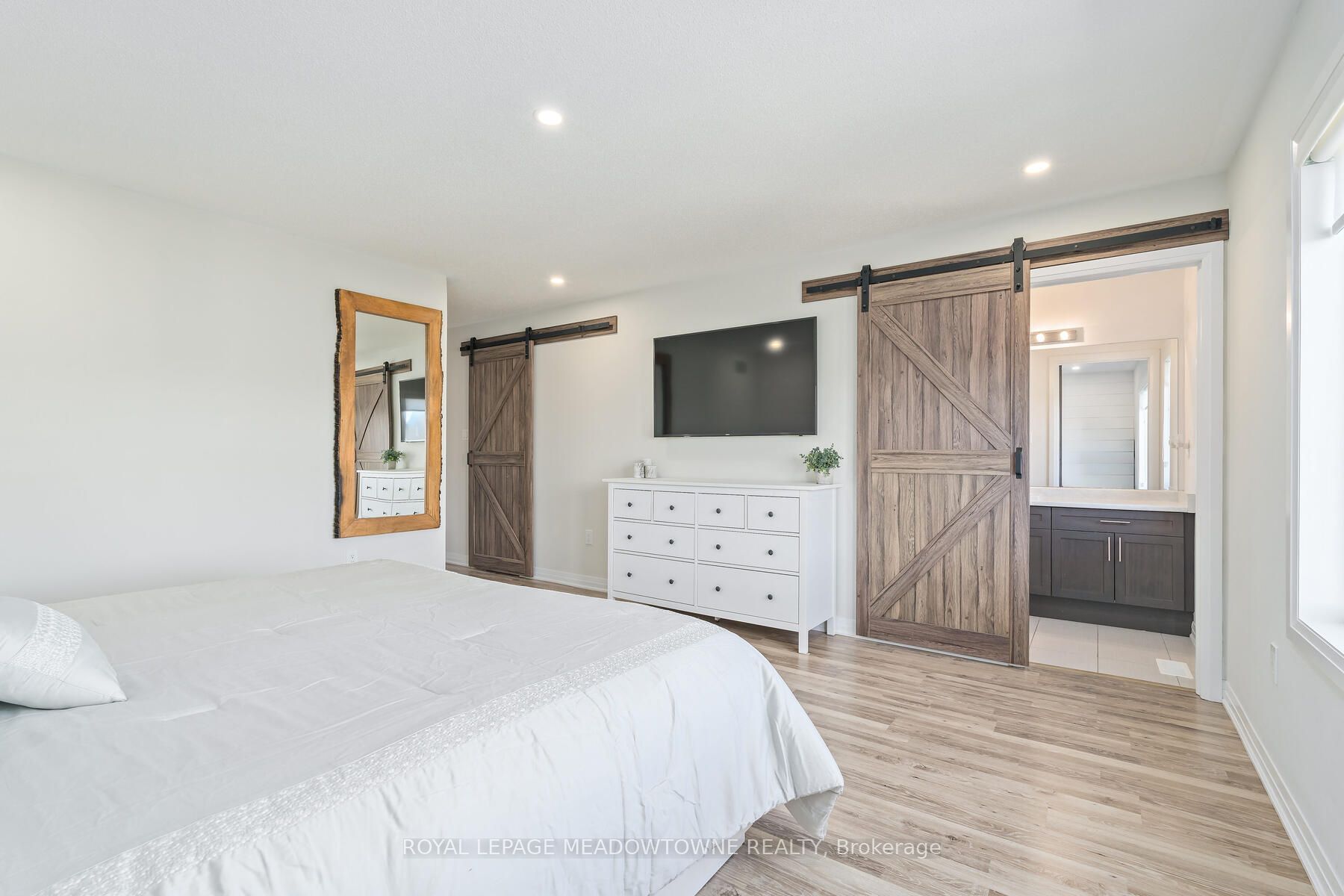 Photo 63 of 29 Donnan Drive, New Tecumseth, Tottenham — HOMEH