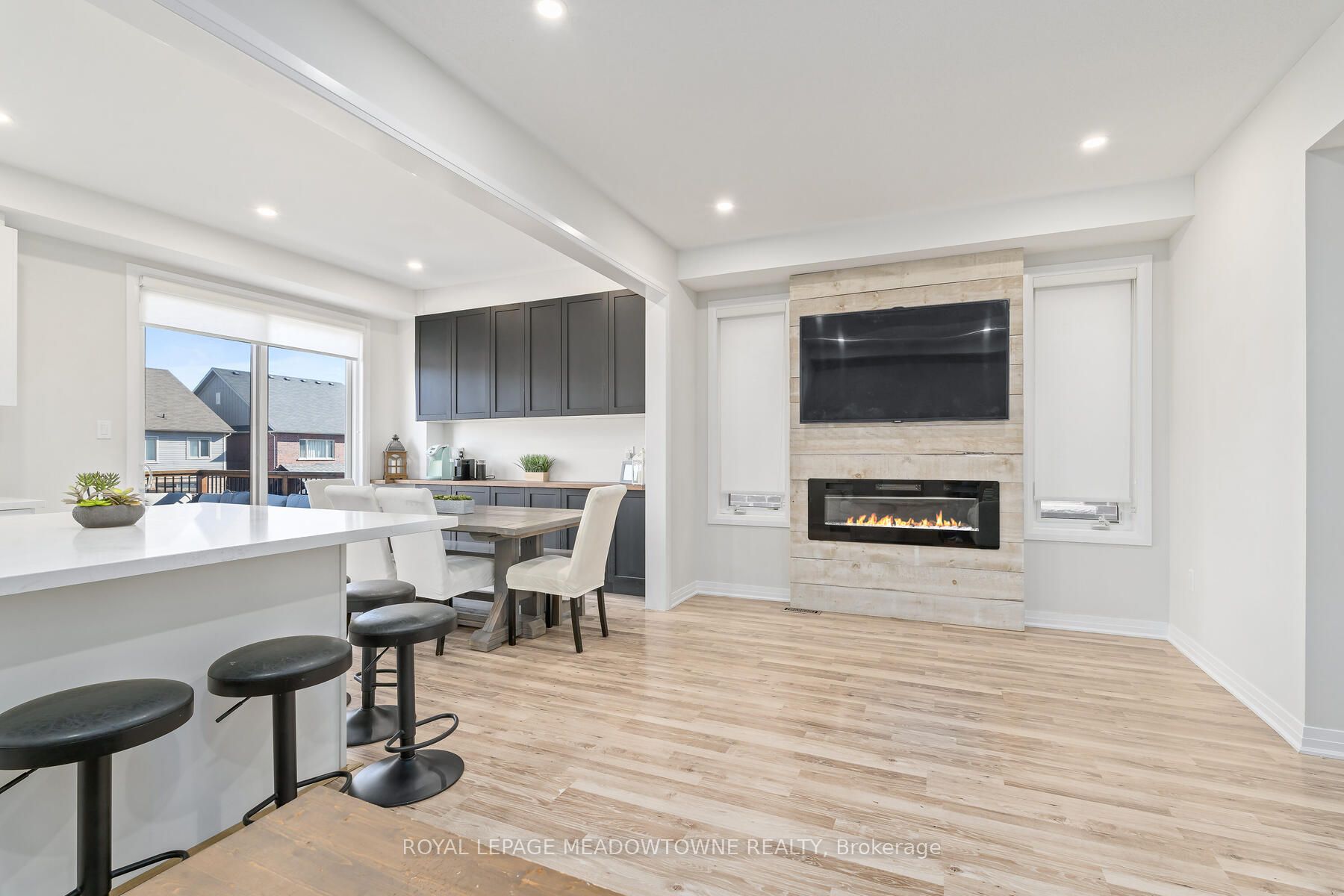 Photo 48 of 29 Donnan Drive, New Tecumseth, Tottenham — HOMEH