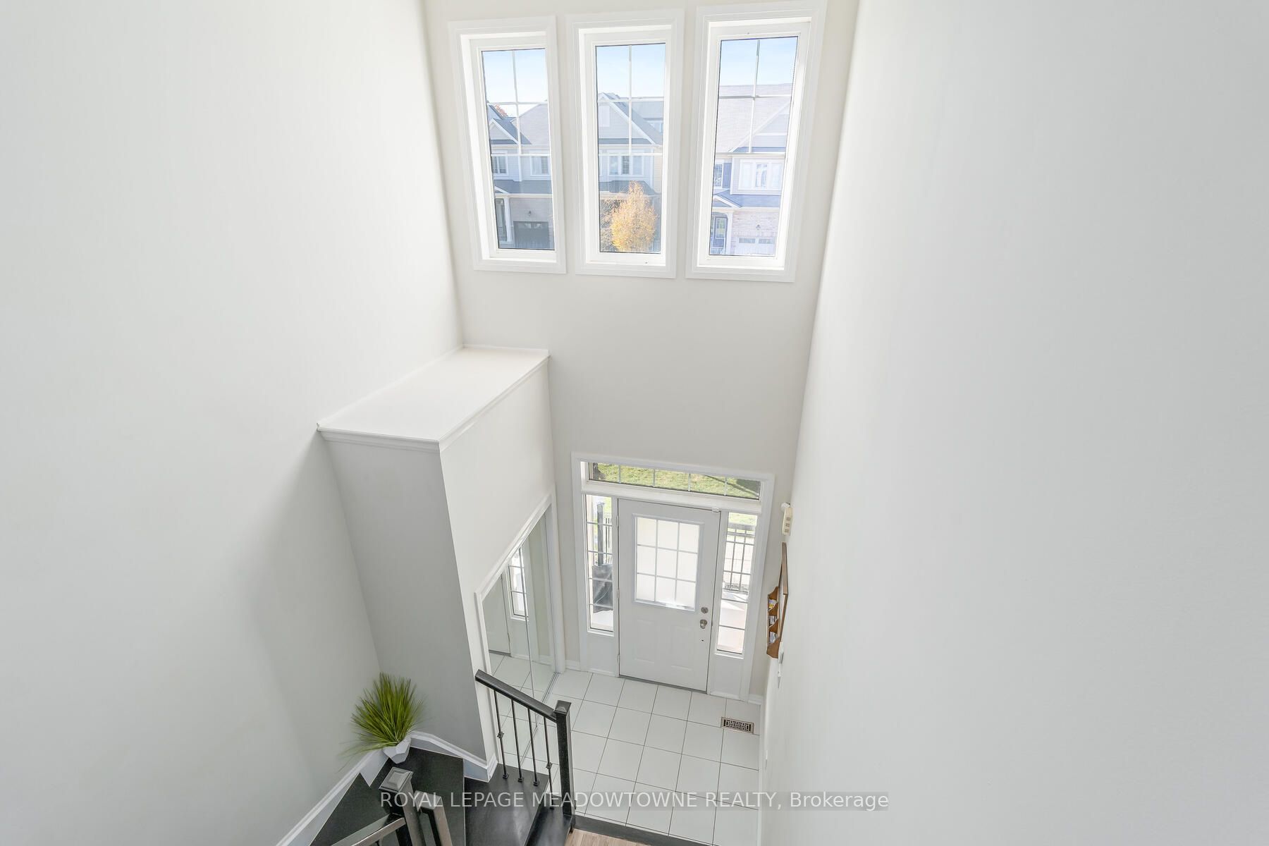 Photo 60 of 29 Donnan Drive, New Tecumseth, Tottenham — HOMEH