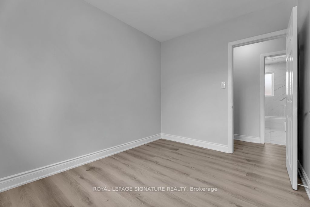 Photo 60 of 47 Aurora Heights Drive, Aurora, Aurora Heights — HOMEH