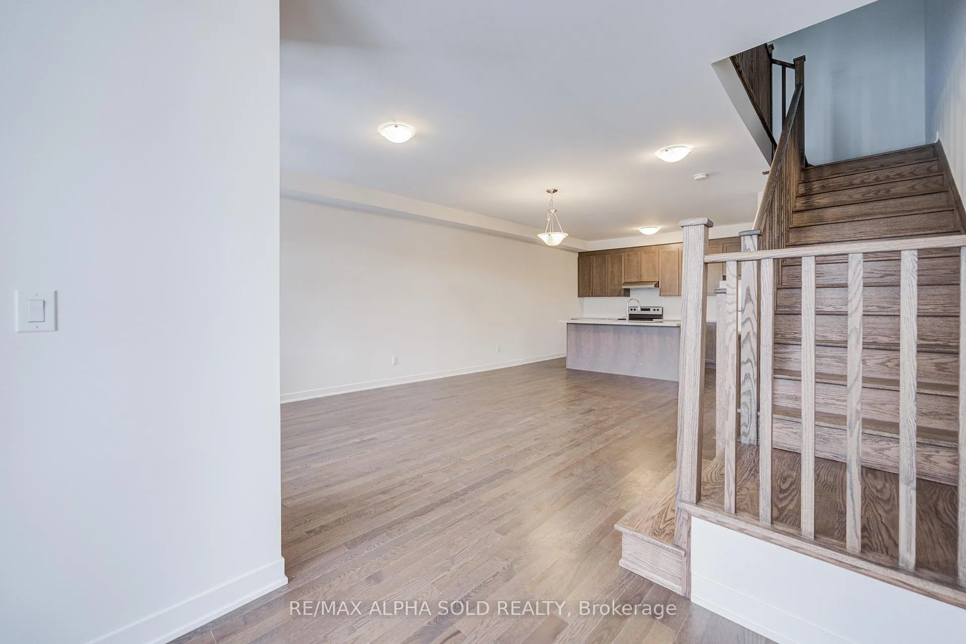 Photo 20 of 11 John Canning Way, Markham, Unionville — HOMEH