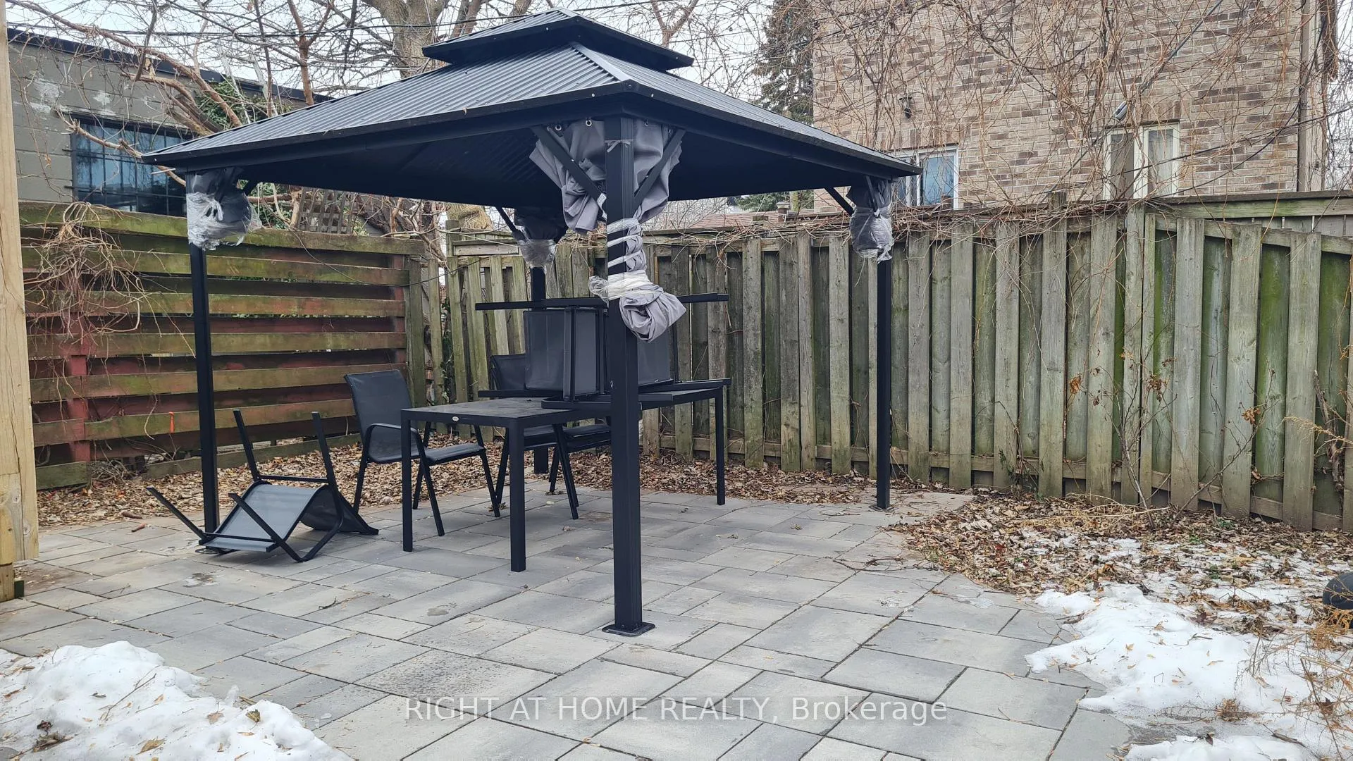 Photo 22 of Unit Room A, 10 Emmott Avenue, Scarborough, Oakridge — HOMEH