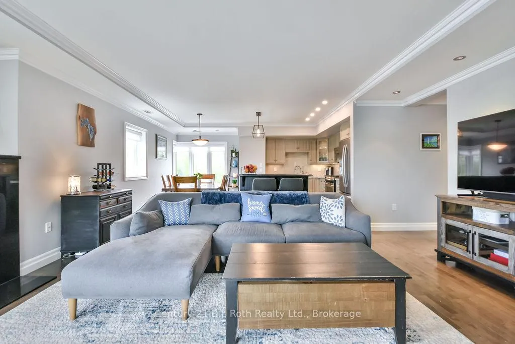 Photo 13 of Unit 507, 110 Steamship Bay Road, Gravenhurst, Muskoka (S) — HOMEH